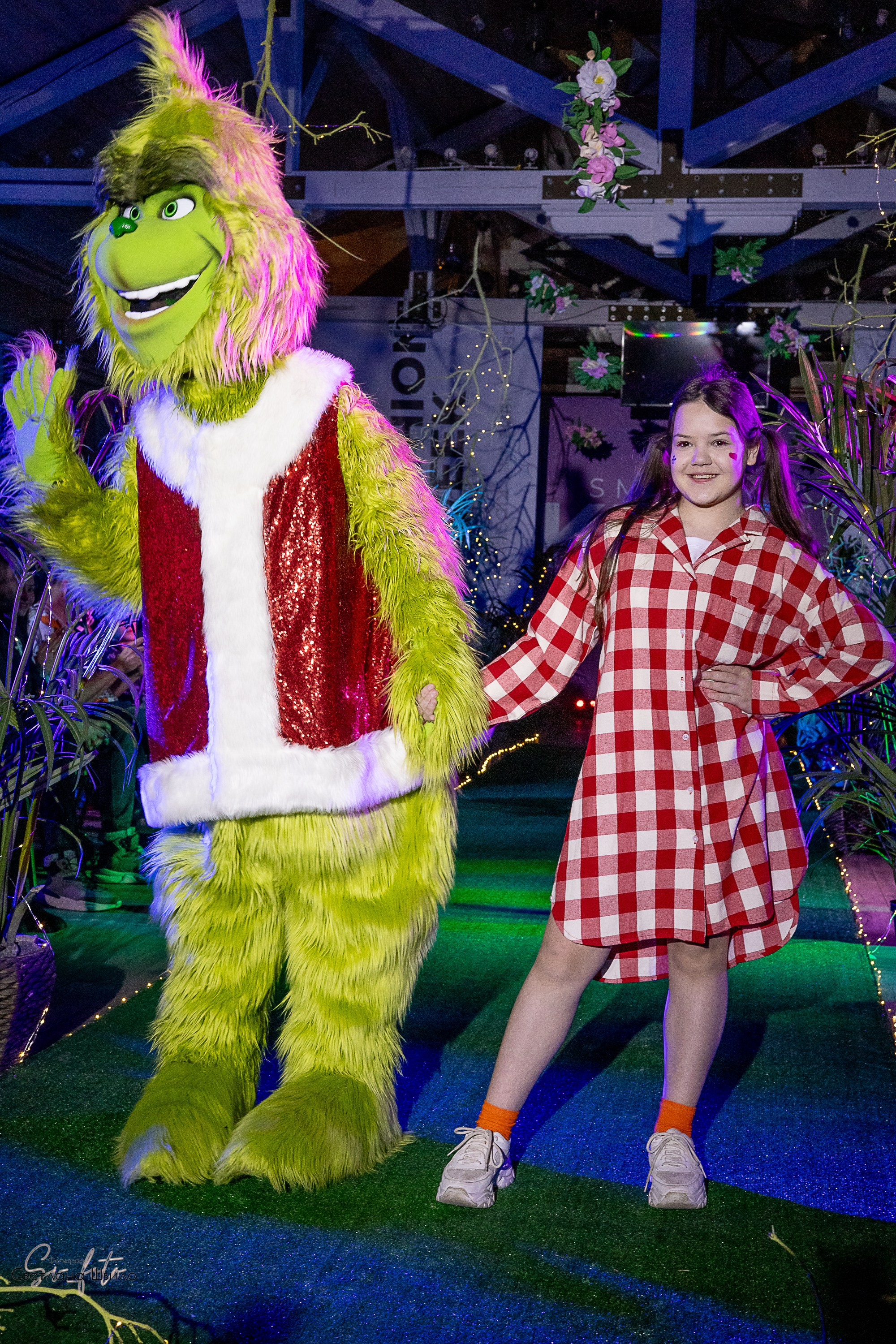 Smolensk Fashion Week_показы_ДЕНЬ 3_ФИНАЛ_Алиса в стране чудес. Главная