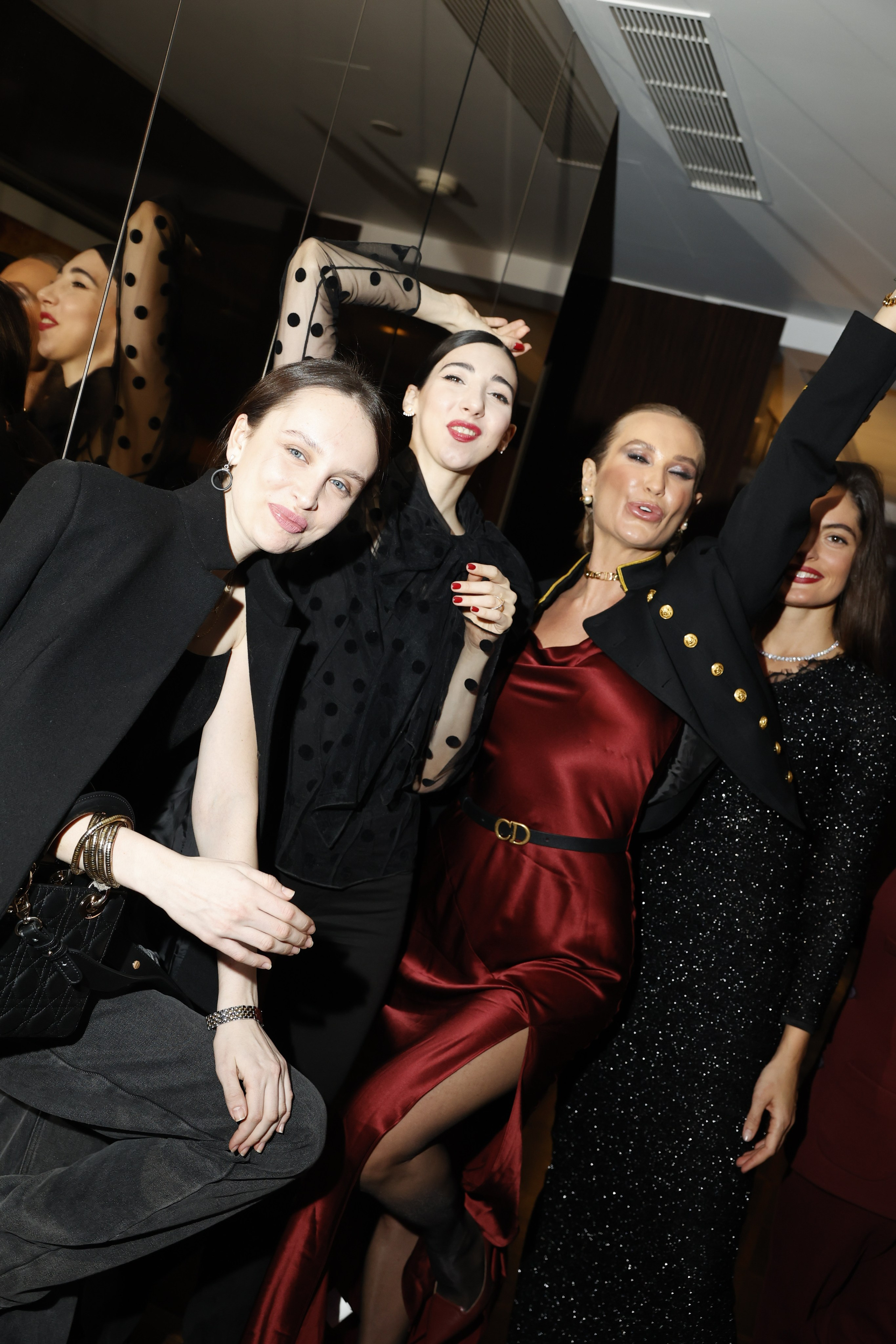 ИРИНА ЙОВОВИЧ. Nikolskayasecular