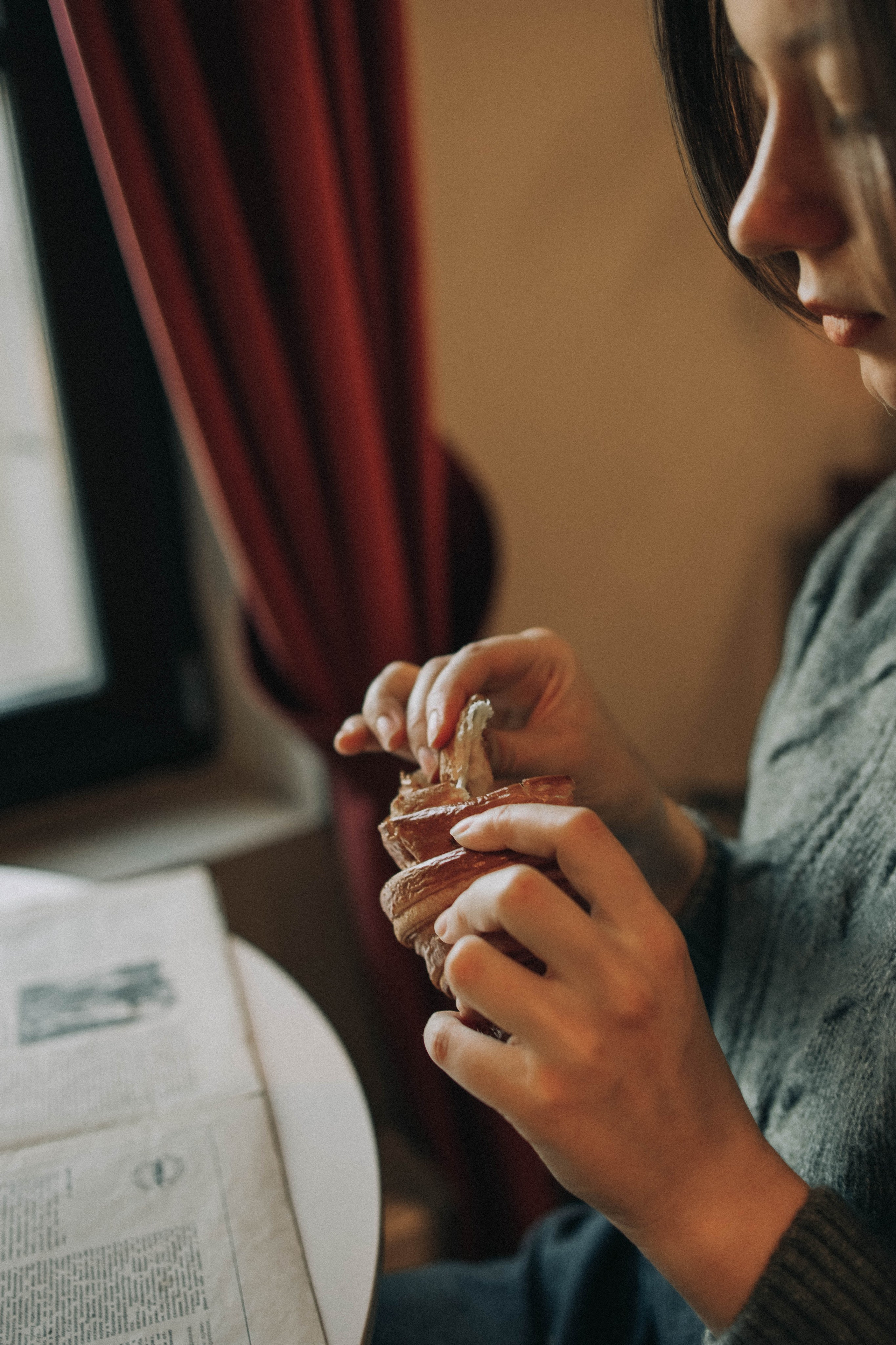 Мария прогулка в центре. Фотограф lifestylе в Москве Пшеничная Анастасия