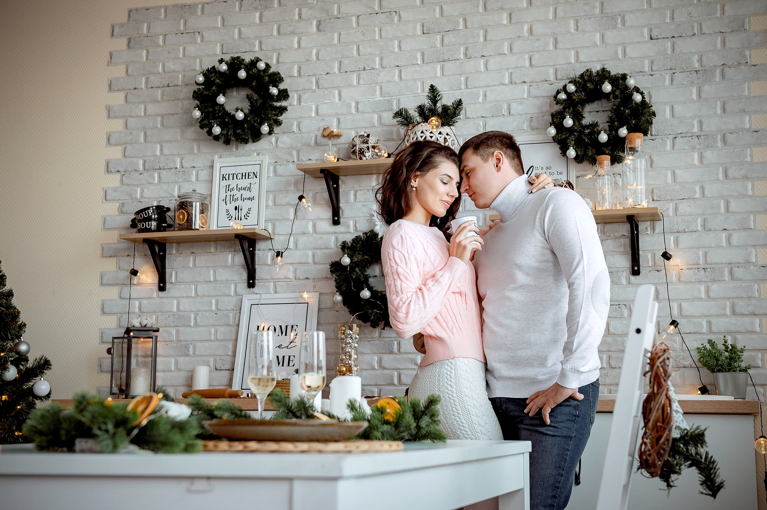 Love story фотосессия в фотостудии во Фрязино. Свадебный и семейный фотограф Виктория Носачёва. Щелково, Москва и МО