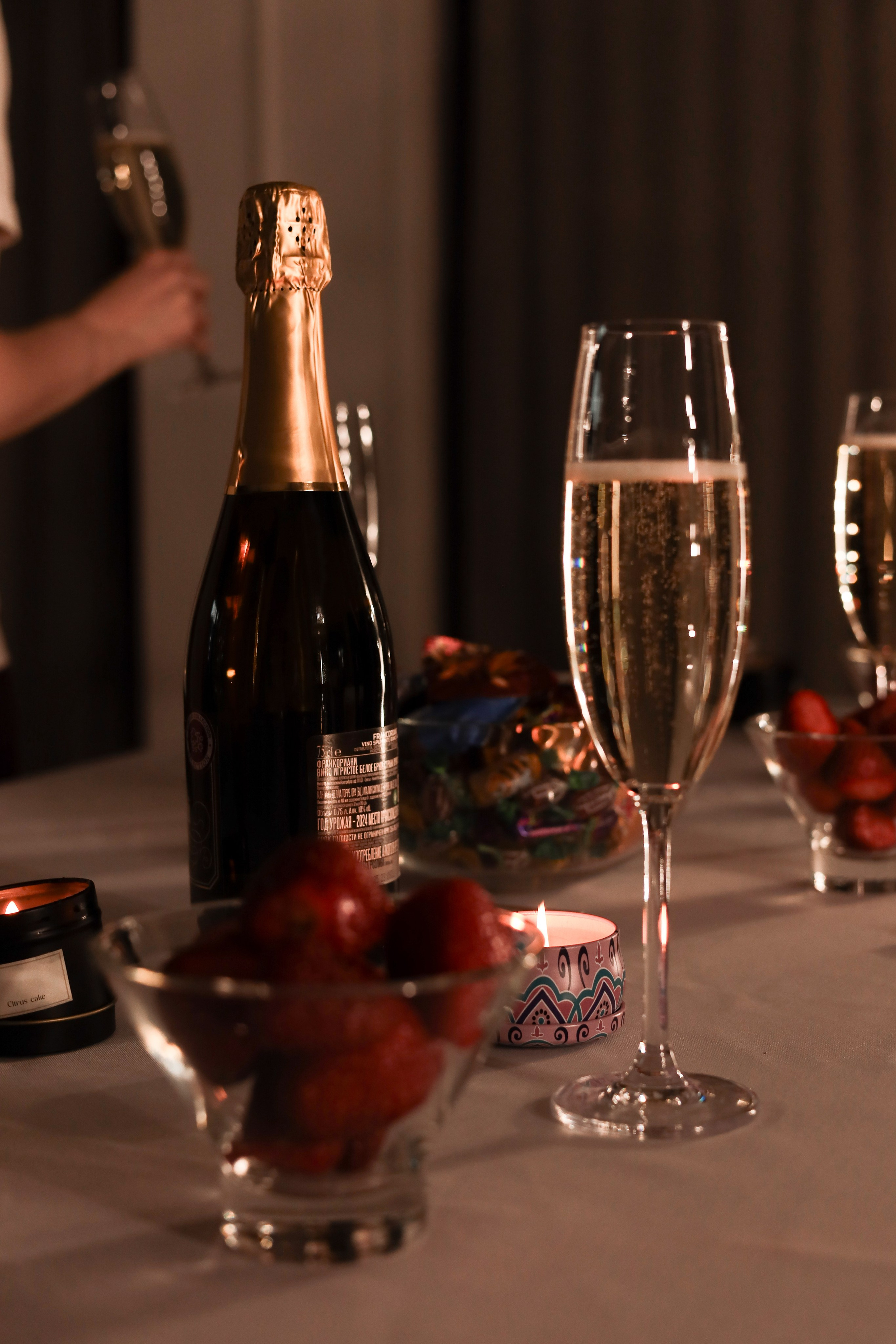 Арт-терапия + аэройога. Фотограф Надршина Лилия