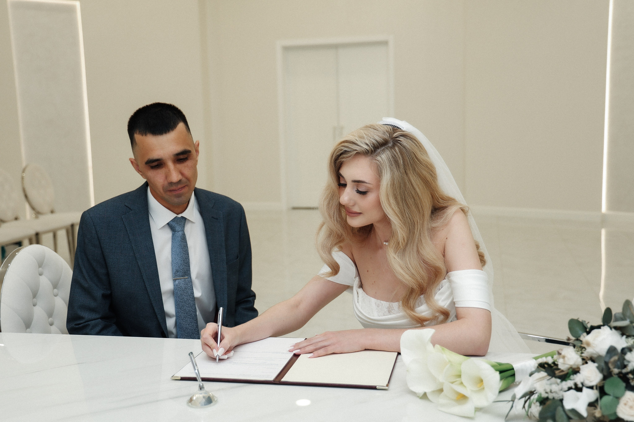 В. + А. Таганский ЗАГС + Movenpick Taganskaya. Семейный и lovestory фотограф в Москве Светлана Коняхина