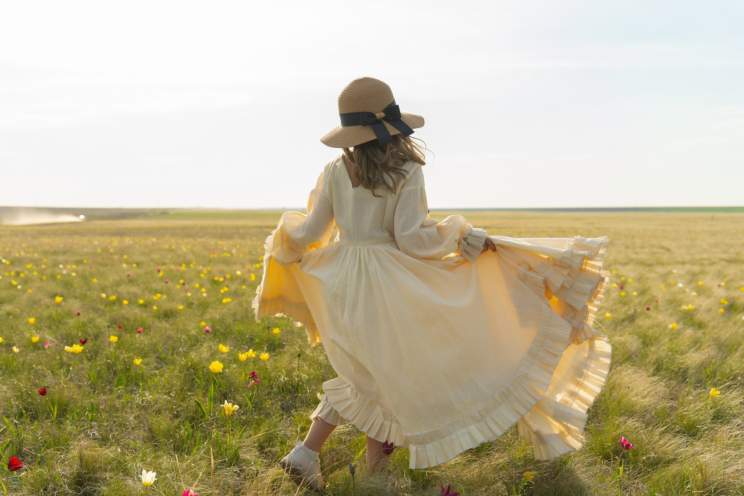 Фотосессия в поле. Фотограф Саратов/Энгельс