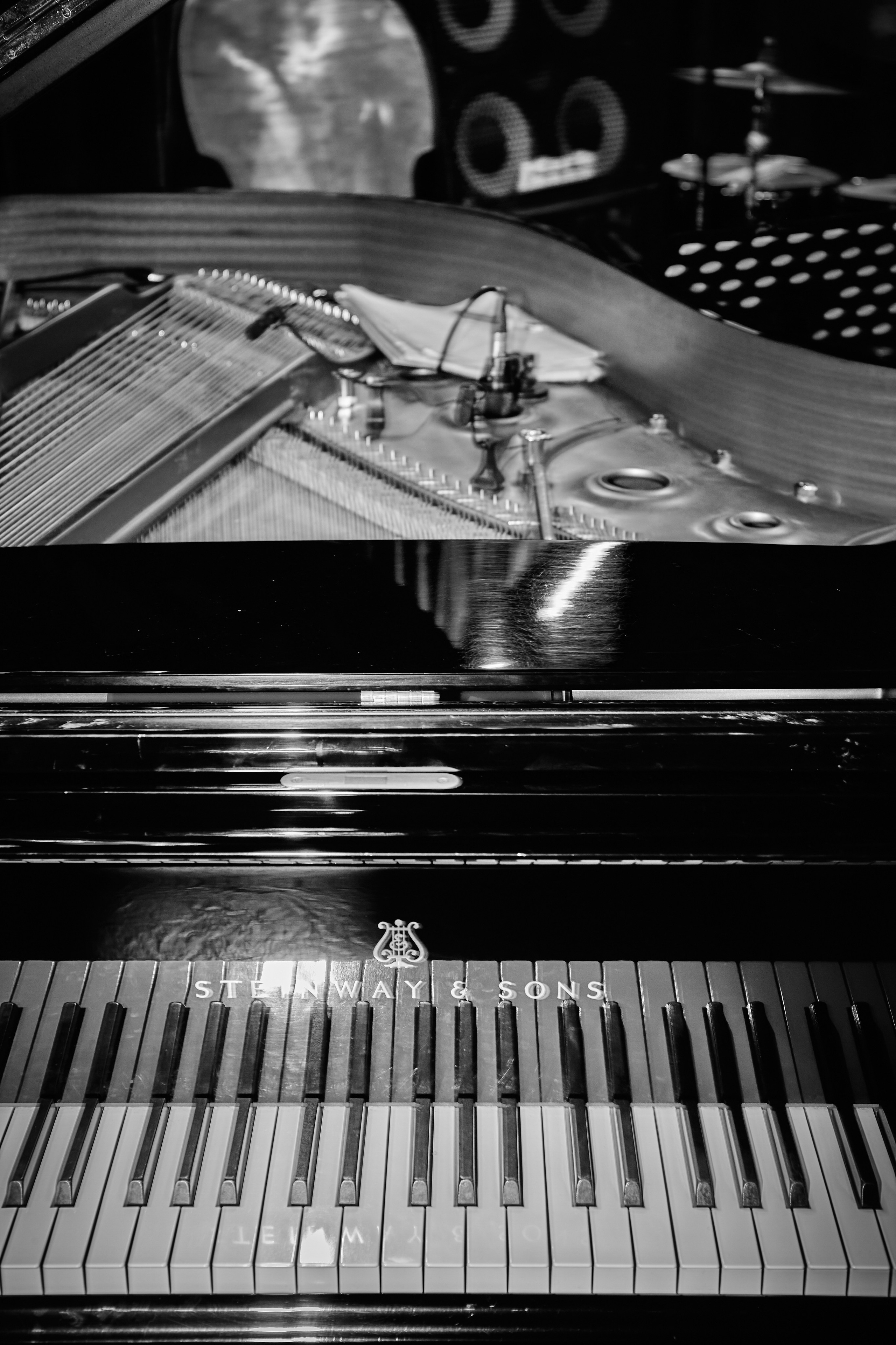 Бэкстейдж для джазовой группы «4 Brothers». Главная