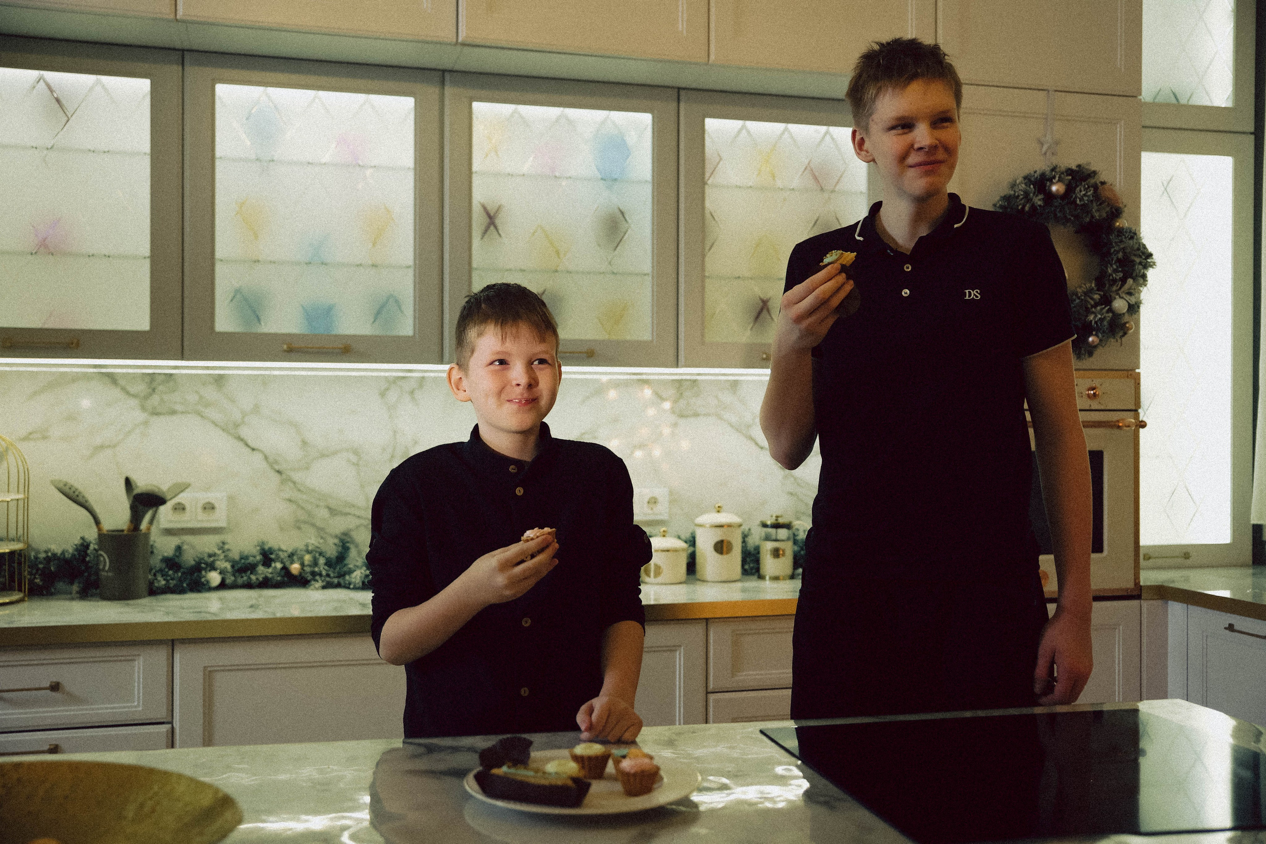 Новогодняя total black. Photographer in Moscow & everywhere in the World Alena Vyalova