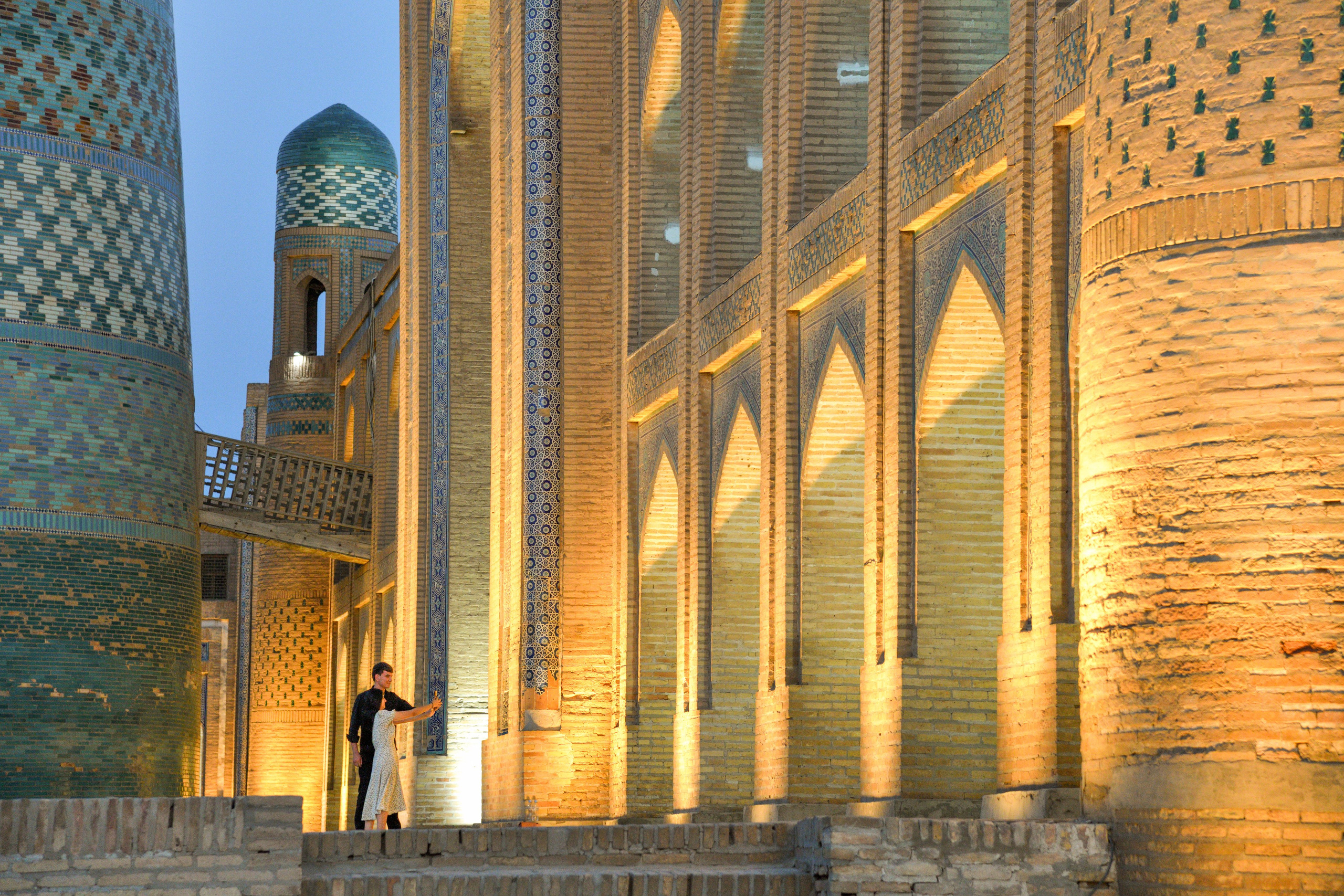Узбекистан Хива. Братский трип по Средней Азии 2023. Фотограф для дизайнеров, застройщиков и бизнеса — интерьеры и архитектура — Свободный Роман в Москве и по России