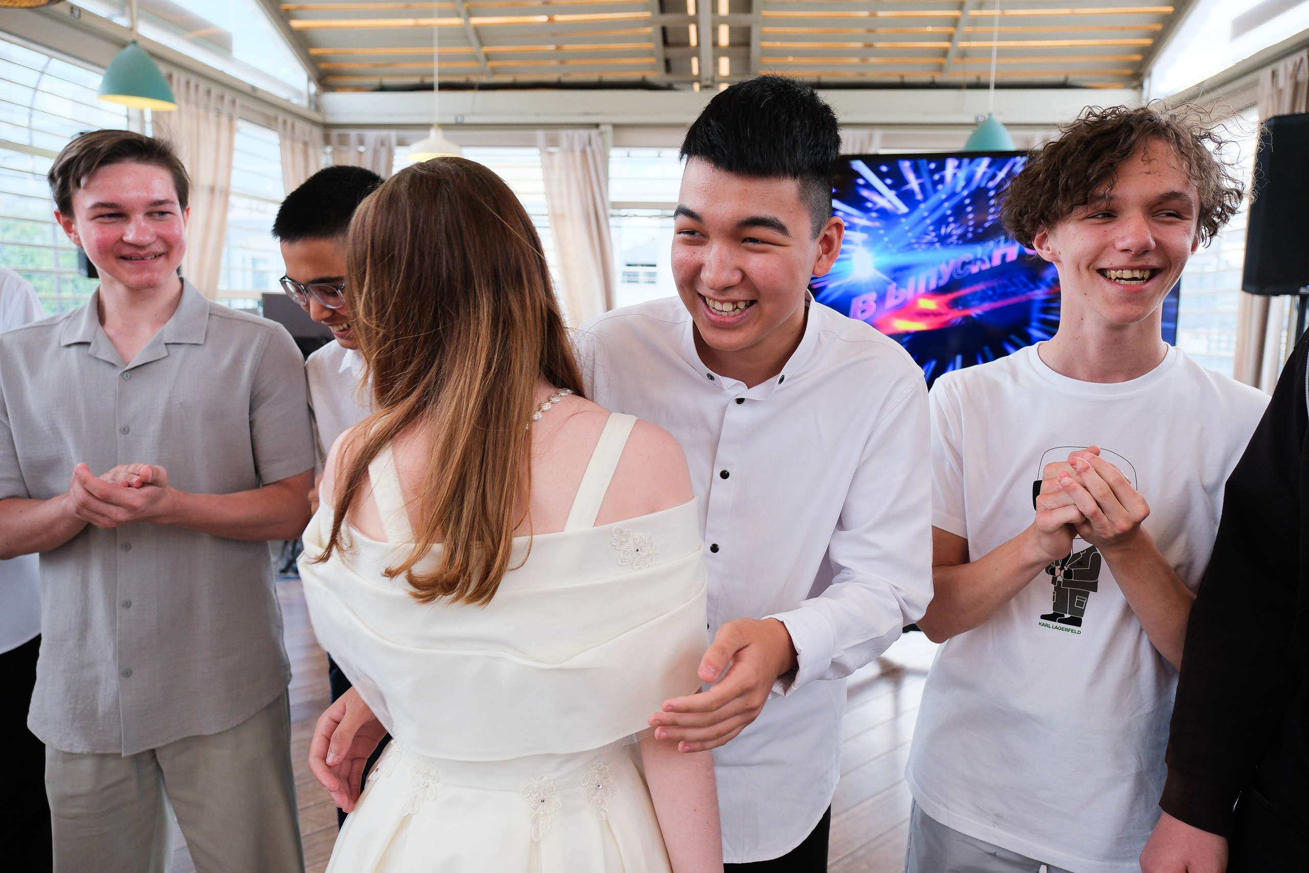 9 Класс Выпускной. Фотограф Анатолий Деникин