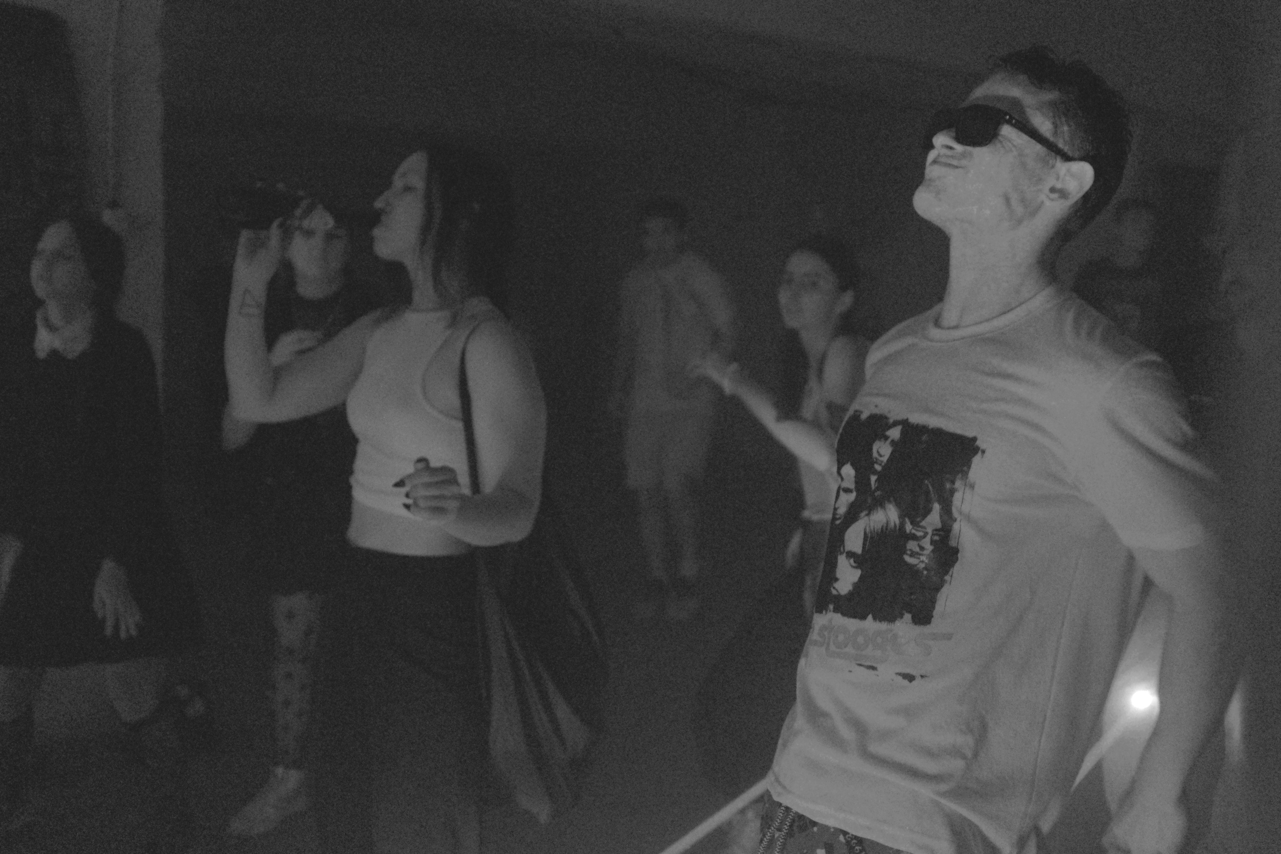 EBASHNYA. 19 июля 2025. Хардкор-габбер туса от команды Башня. Репортажный фотограф в Санкт-Петербурге Даниил Могута