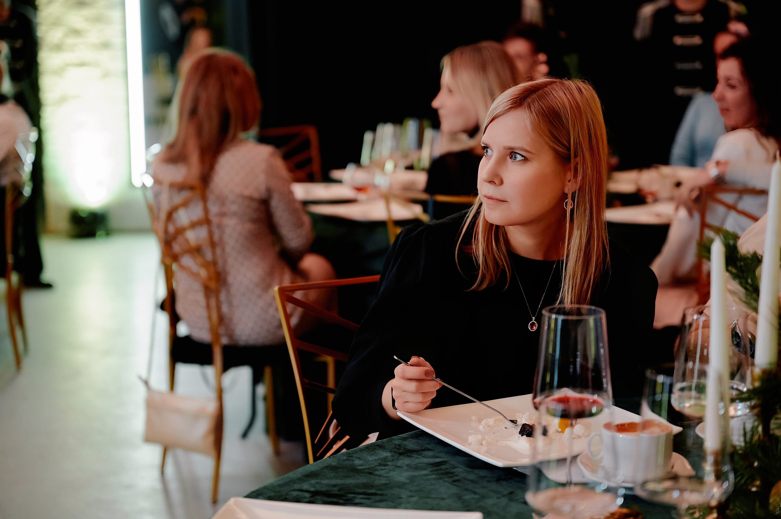 Репортаж, Новый год, фотограф, фотография, Минск, Беларусь, Москва, красивый, атмосфера, настроение, 2023, 2022, 2024, декабрь