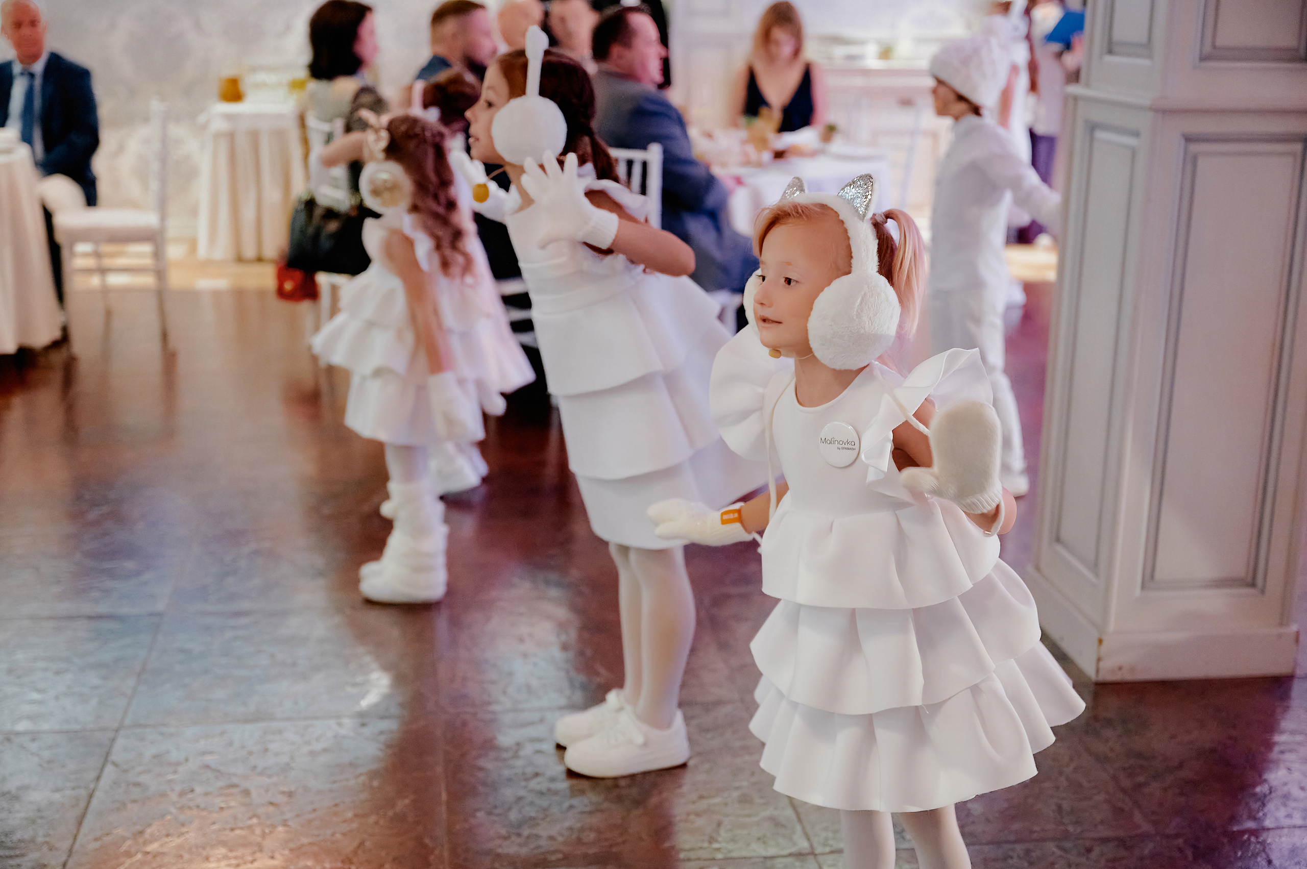 Репортаж, Новый год, фотограф, фотография, Минск, Беларусь, Москва, красивый, атмосфера, настроение, 2023, 2022, 2024, декабрь