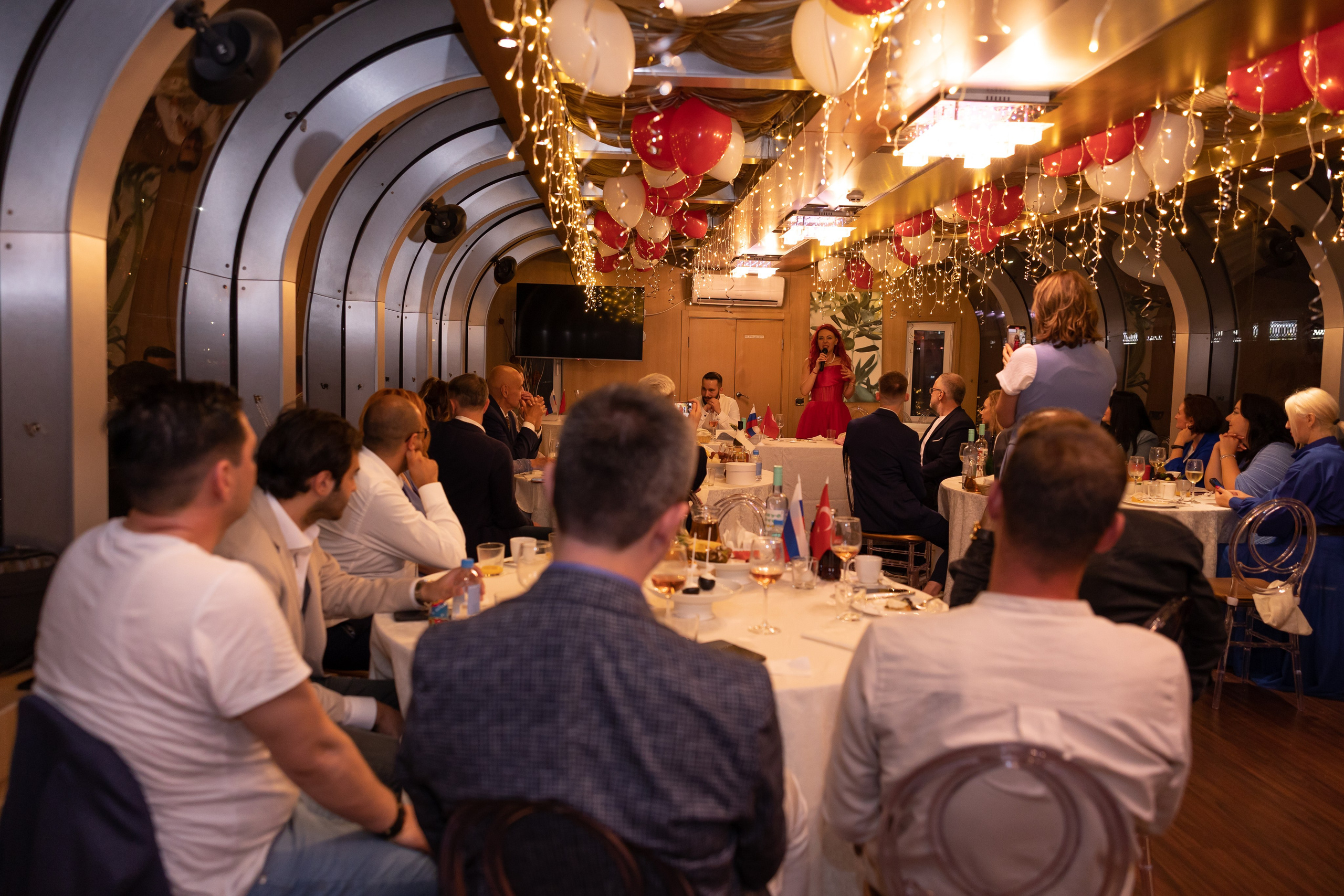 Ксения и Чаатай (теплоход). Сказочный фотограф для Вас и Вашей семьи