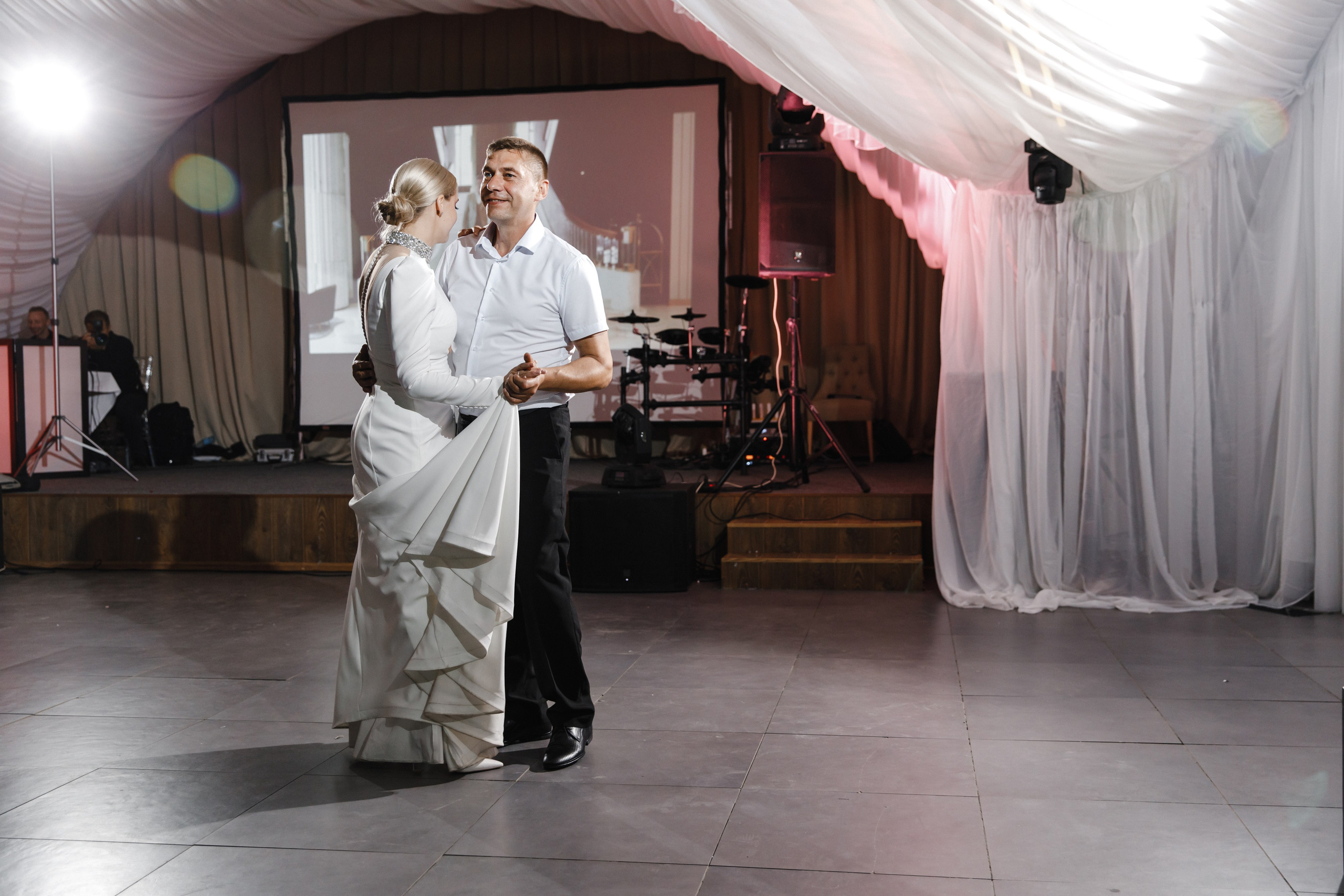 Свадьба в Доброграде в ресторане гнездо аиста. Артем Розанов фотограф в Иванове фотограф в Кинешме