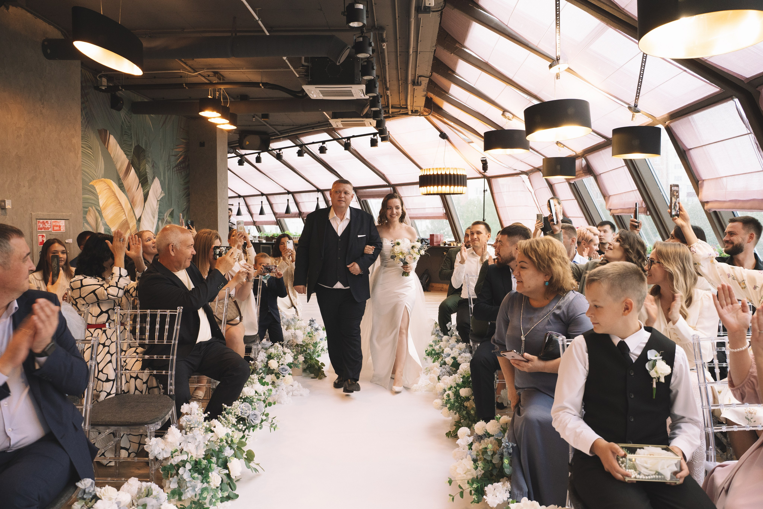 Антон и Кристина. Свадебный фотограф в Сургуте