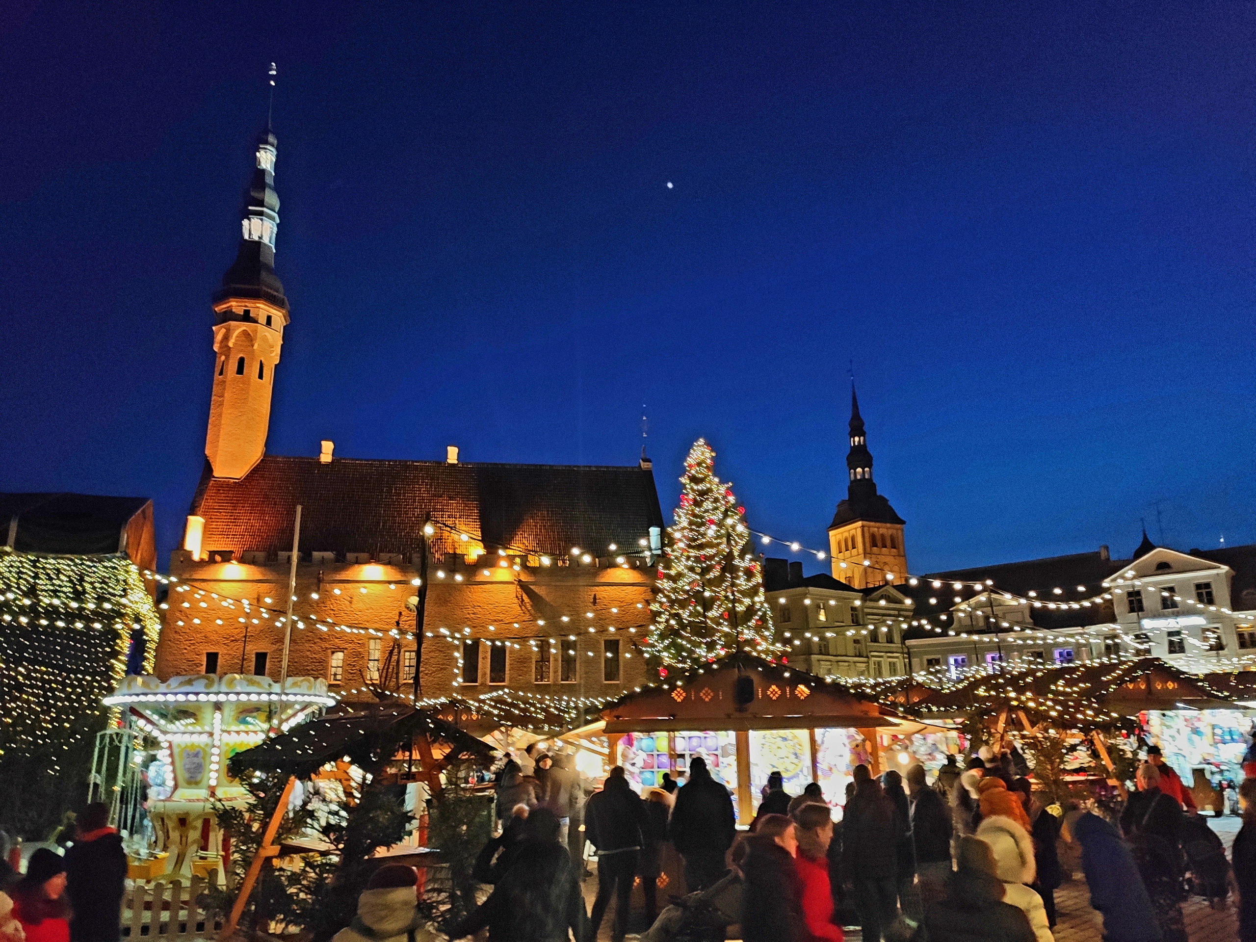 Последний взгляд на город. Точно хочется еще раз вернуться, погулять и внимательно все посмотреть