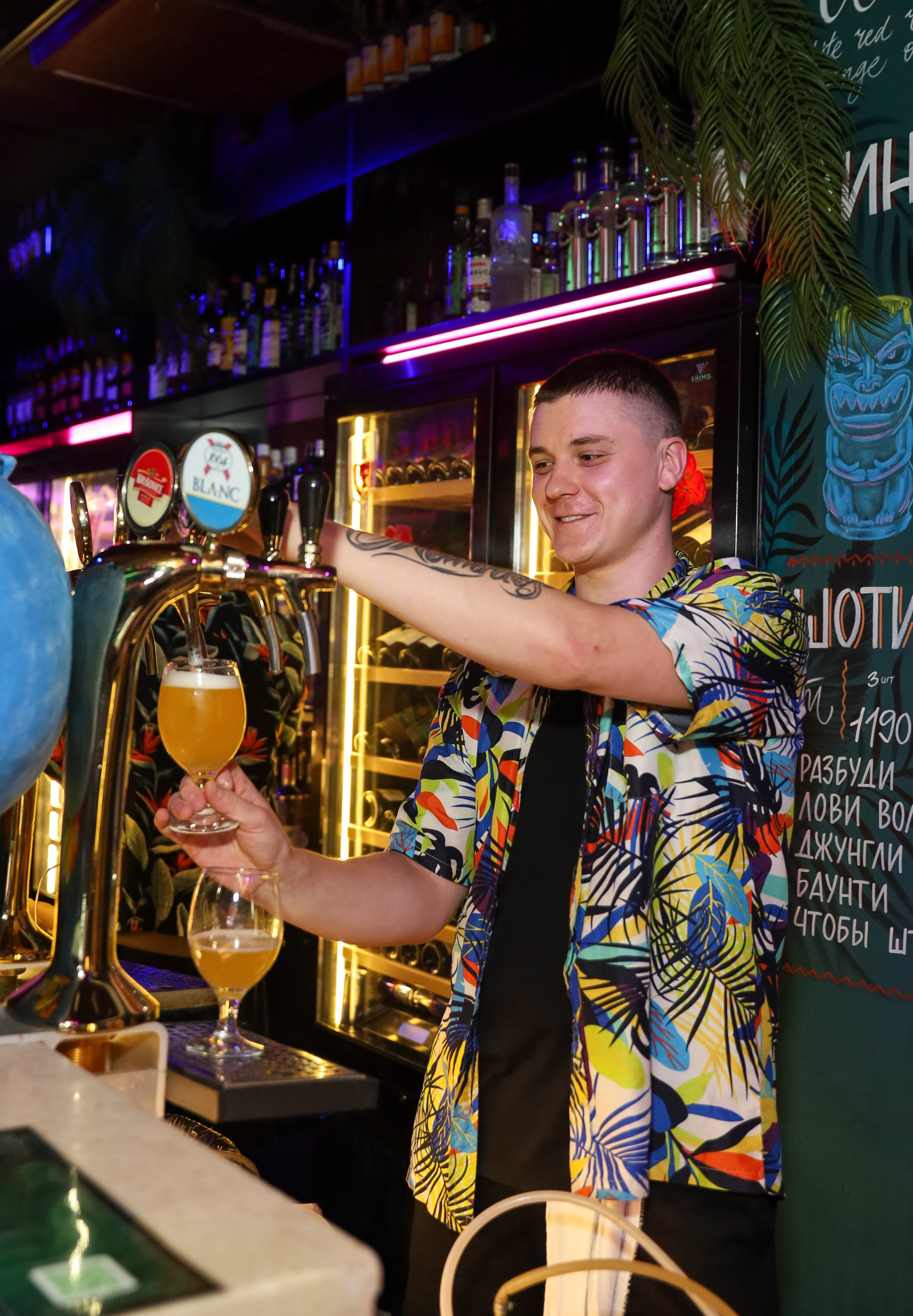 Вечеринки ALOHA BAR. Фотограф мероприятий Ирина Каширина