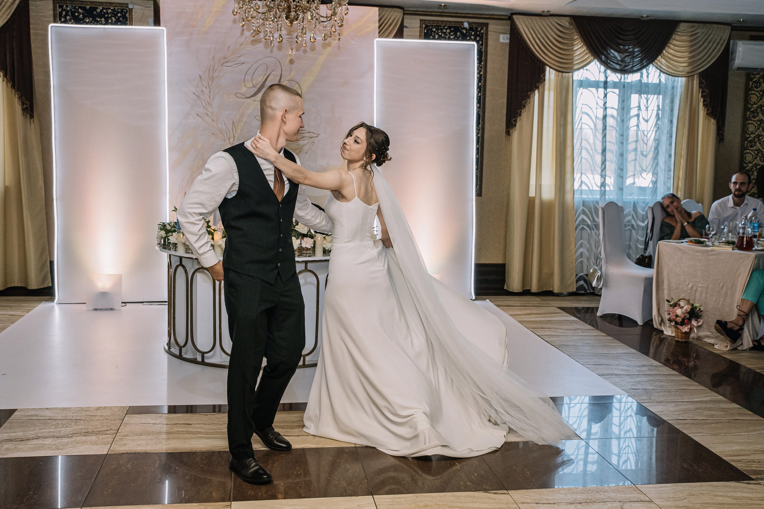 Данила и Даша. Свадебный и семейный фотограф Самара и Самарская область Дарья Зарипова