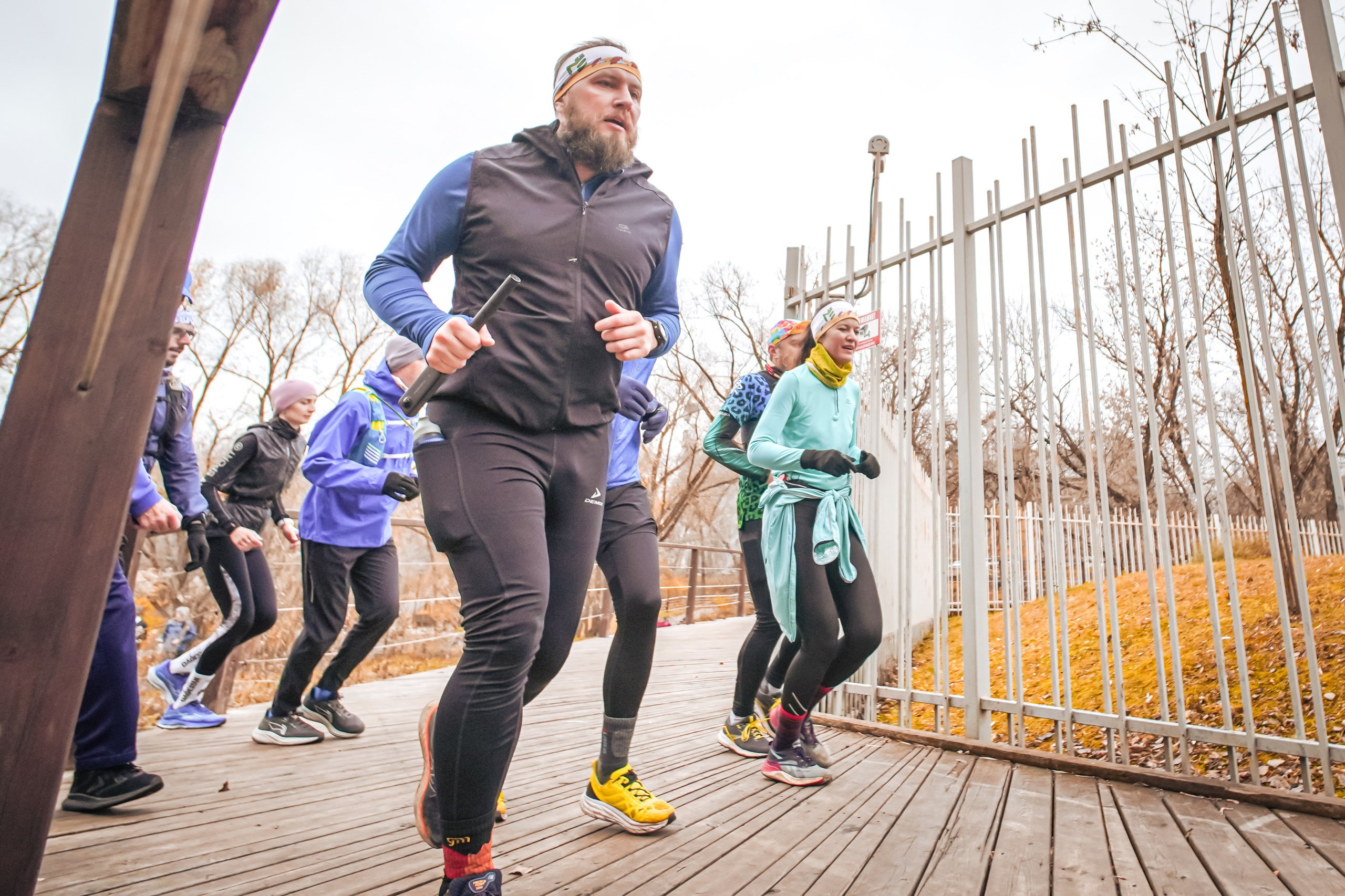 #марафонудома #яuzarun 2024 2-я петля, группа 6:30. Роман Капилюшов. Бег. Фото. Видео. г. Люберцы