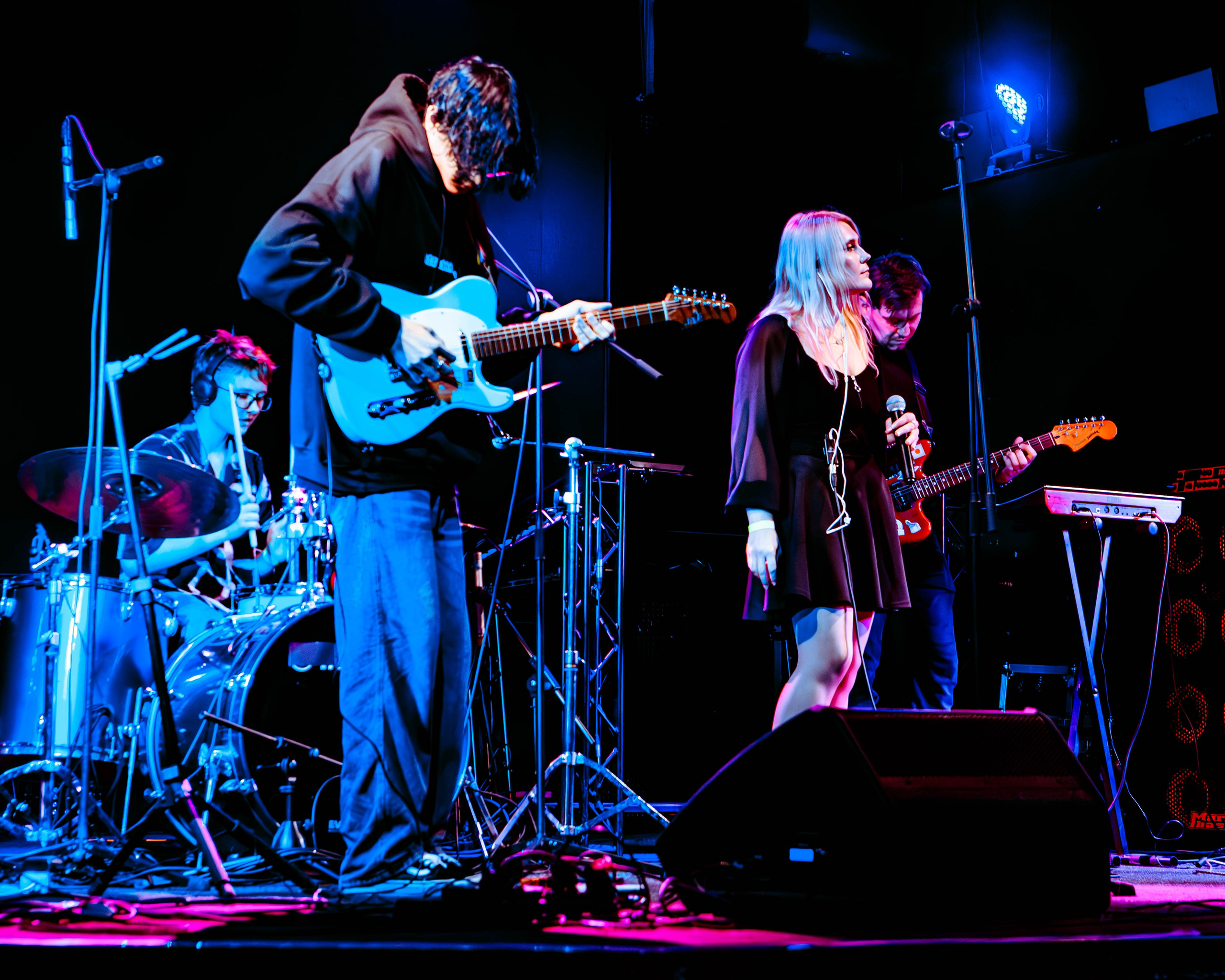 Dog Silent | Mint tea [Pravda Club]. Фотограф Москва