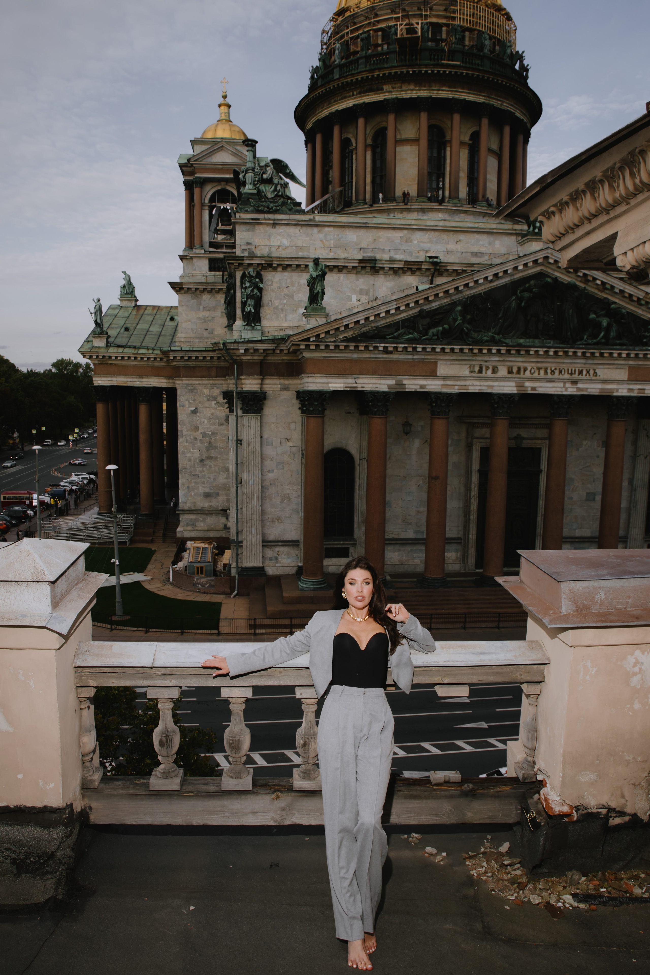 Вероника (съемка на крыше). Фотограф в Москве и Санкт-Петербурге Дарина