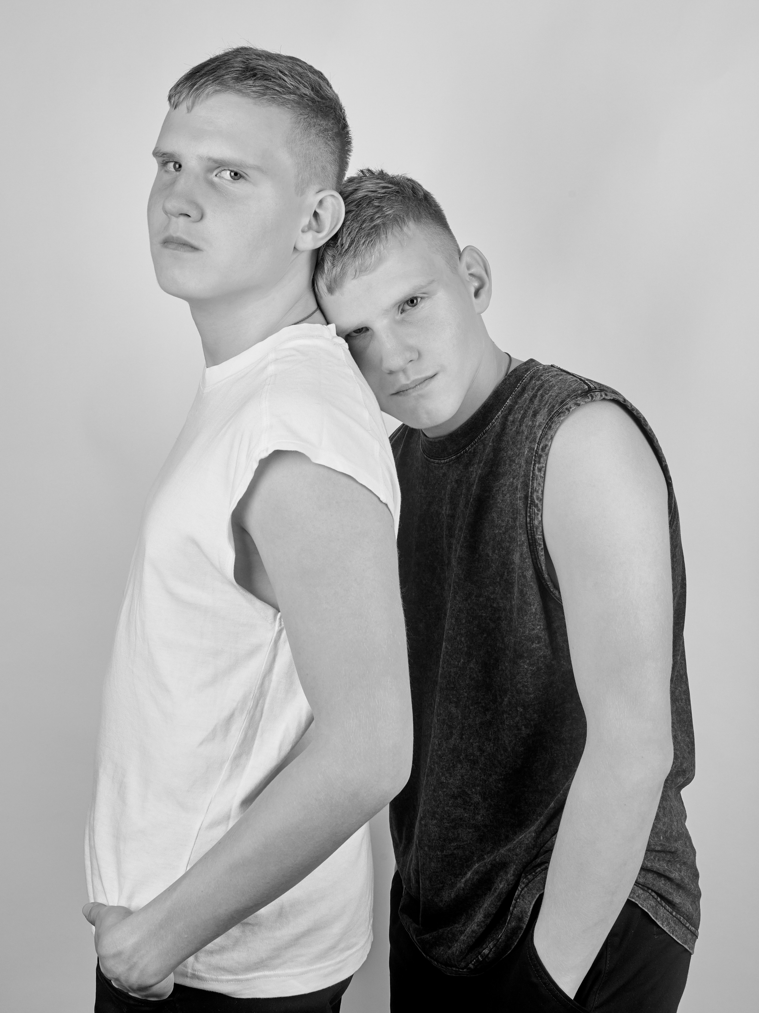 Близнецы Олег и Глеб. Предметный и семейный фотограф в Санкт-Петербурге Катерина Стеклова