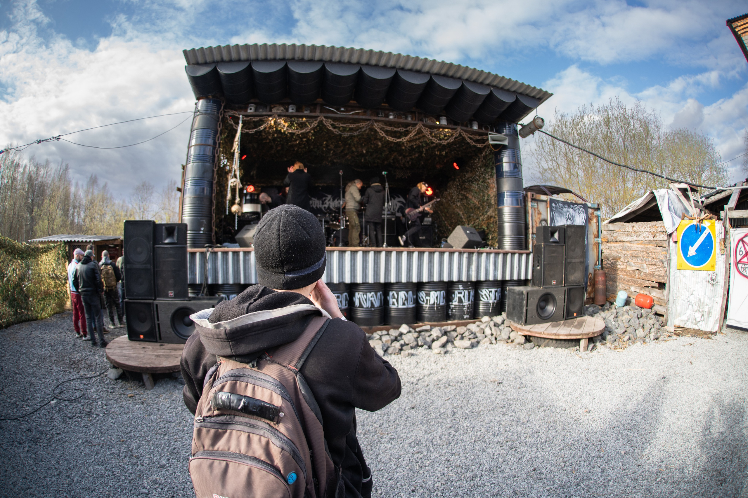 Фестиваль «ПОСРЕДИ КЛАДБИЩ И БОЛОТ»|Архангельск. Концертный и репортажный фотограф в Санкт-Петербурге Слава Пахомов