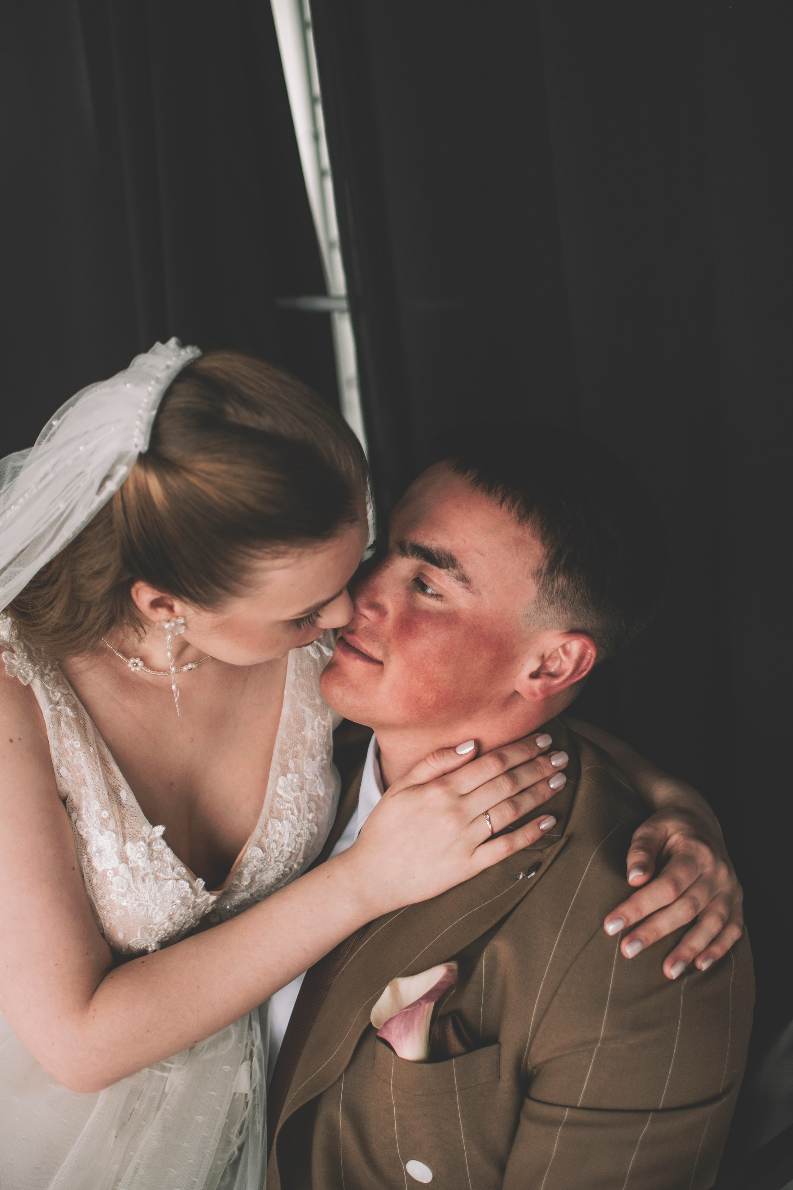 Альберт и Анастасия (Студийная фотосессия, роспись в ДК Нефтяник + фотосессия с гостями). Семейный и свадебный фотограф Губкинский и Ставрополь