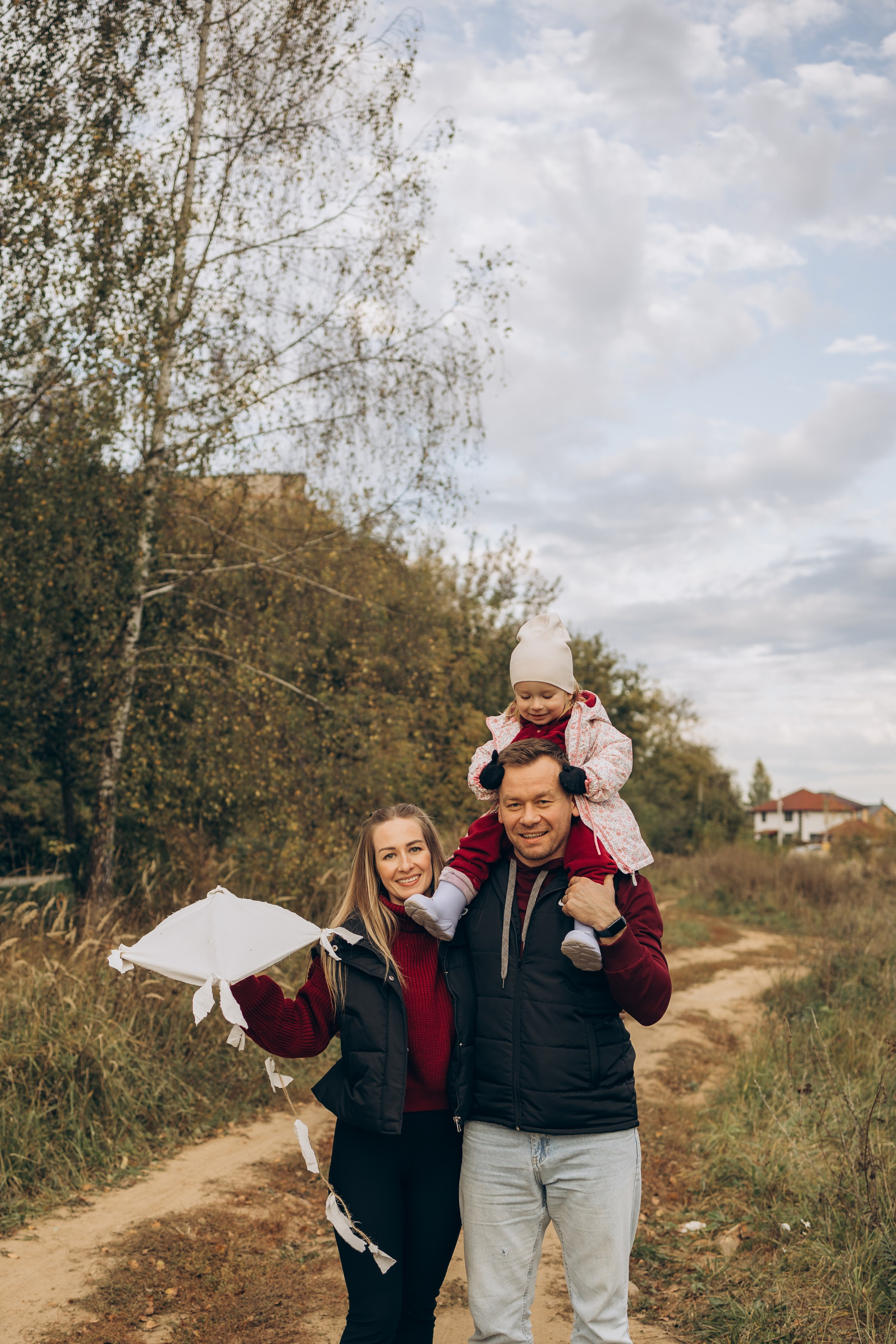 Летучий змей-семейная (4.10.2025 г.) г. Жуков (Калужская обл.). Надежда Стар семейный и церковный фотограф в Жукове и Калужской области