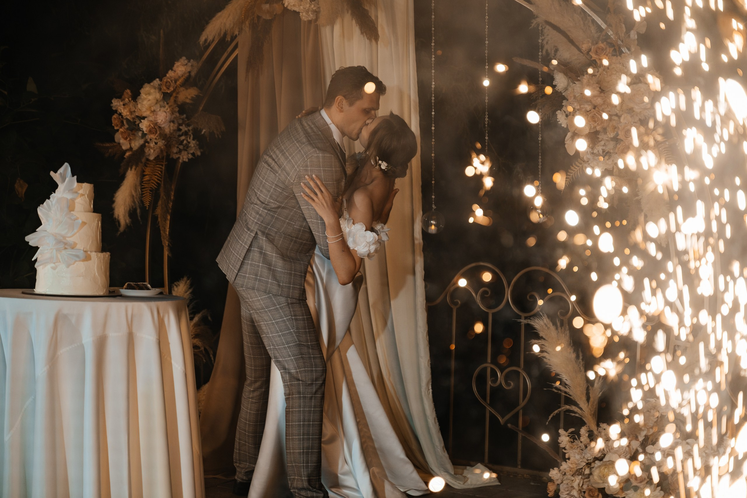 Фотограф на свадьбу Минск Москва Санкт-Петербург Свадебный фотограф Фотограф на свадьбу Репортажный фотограф Love Story Свадебная прогулка. Свадебный фотограф — Крюков Константин