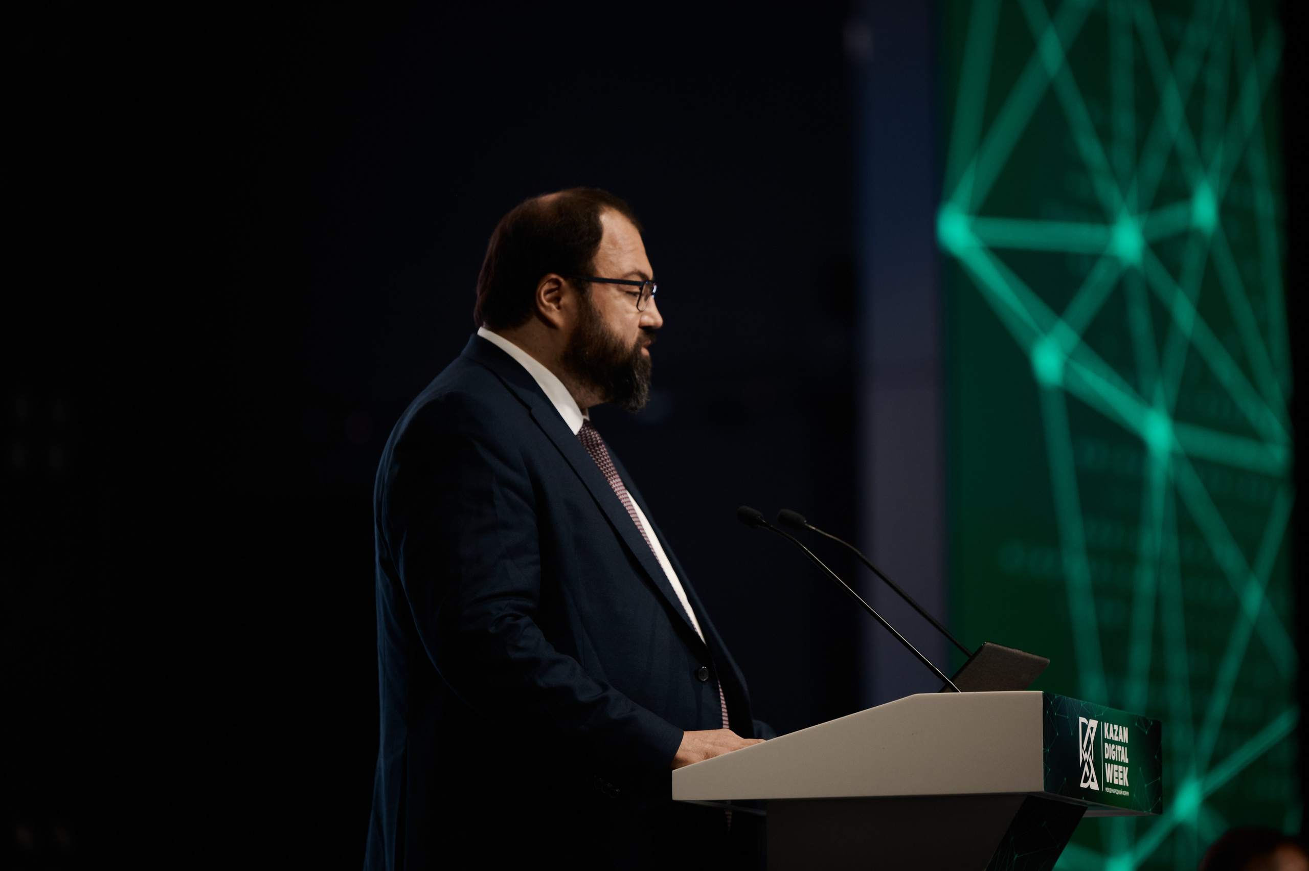 Kazan Digital Week 2025. Коммерческий фотограф в Казани Ксения Добролюбова