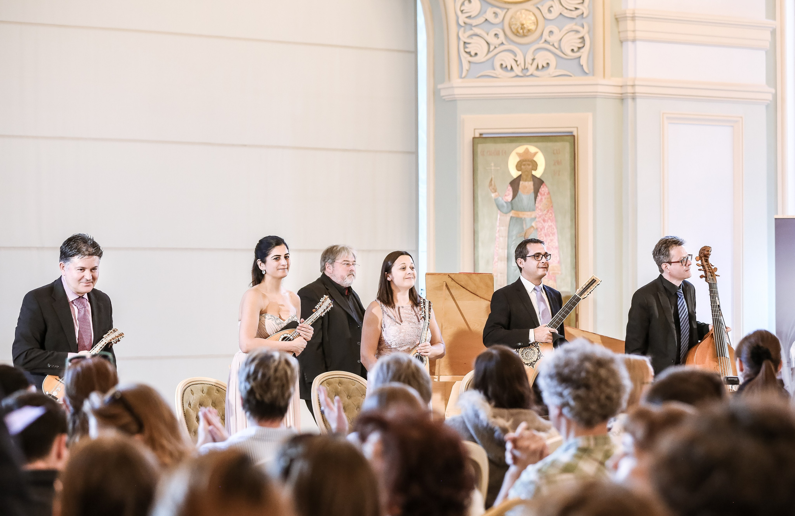 Путешествие мандолины. Дарья Письменюк / Darya Leitstern — фотограф, музыкант, журналист, путешественник