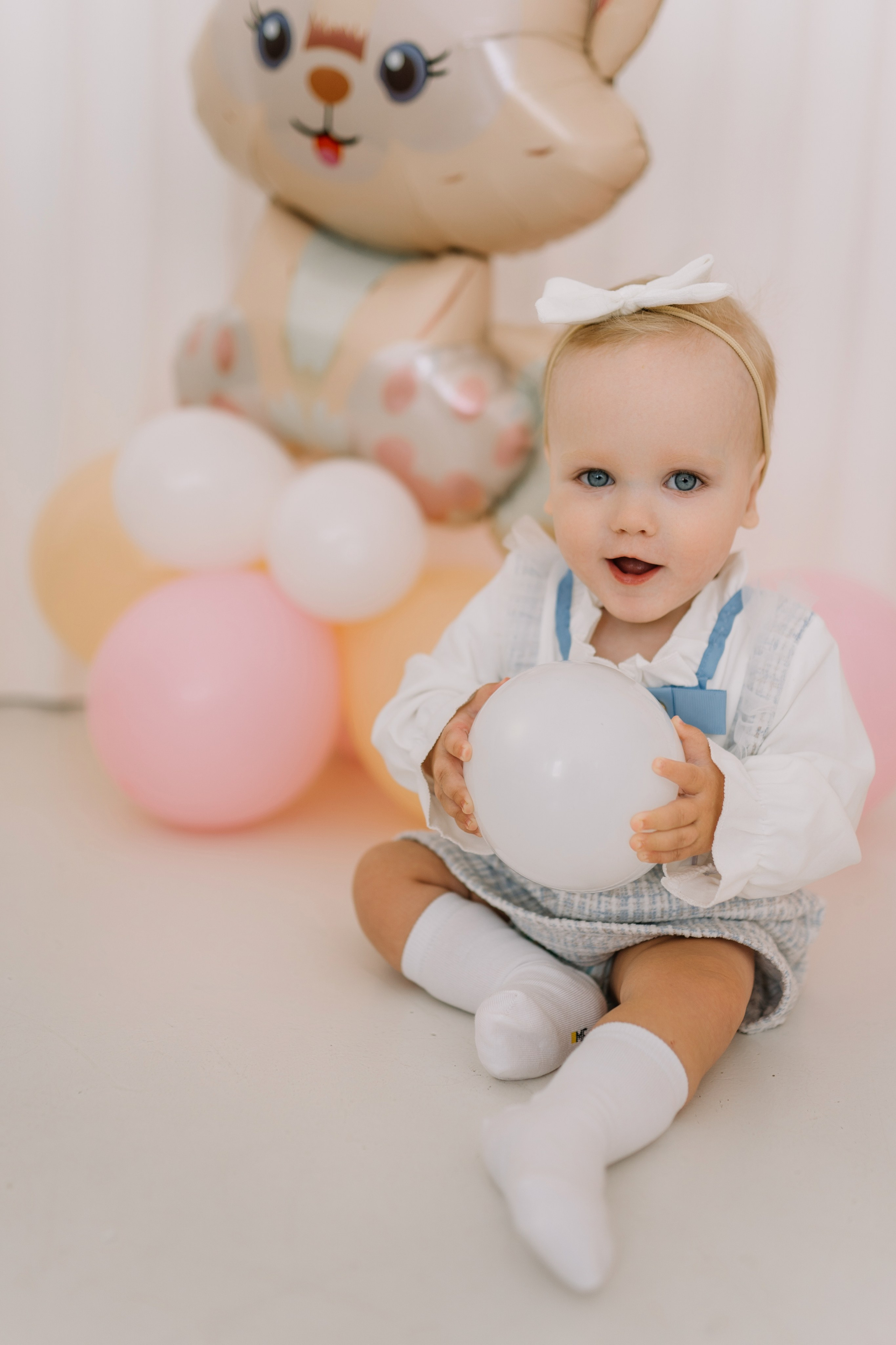 Николь 1 годик