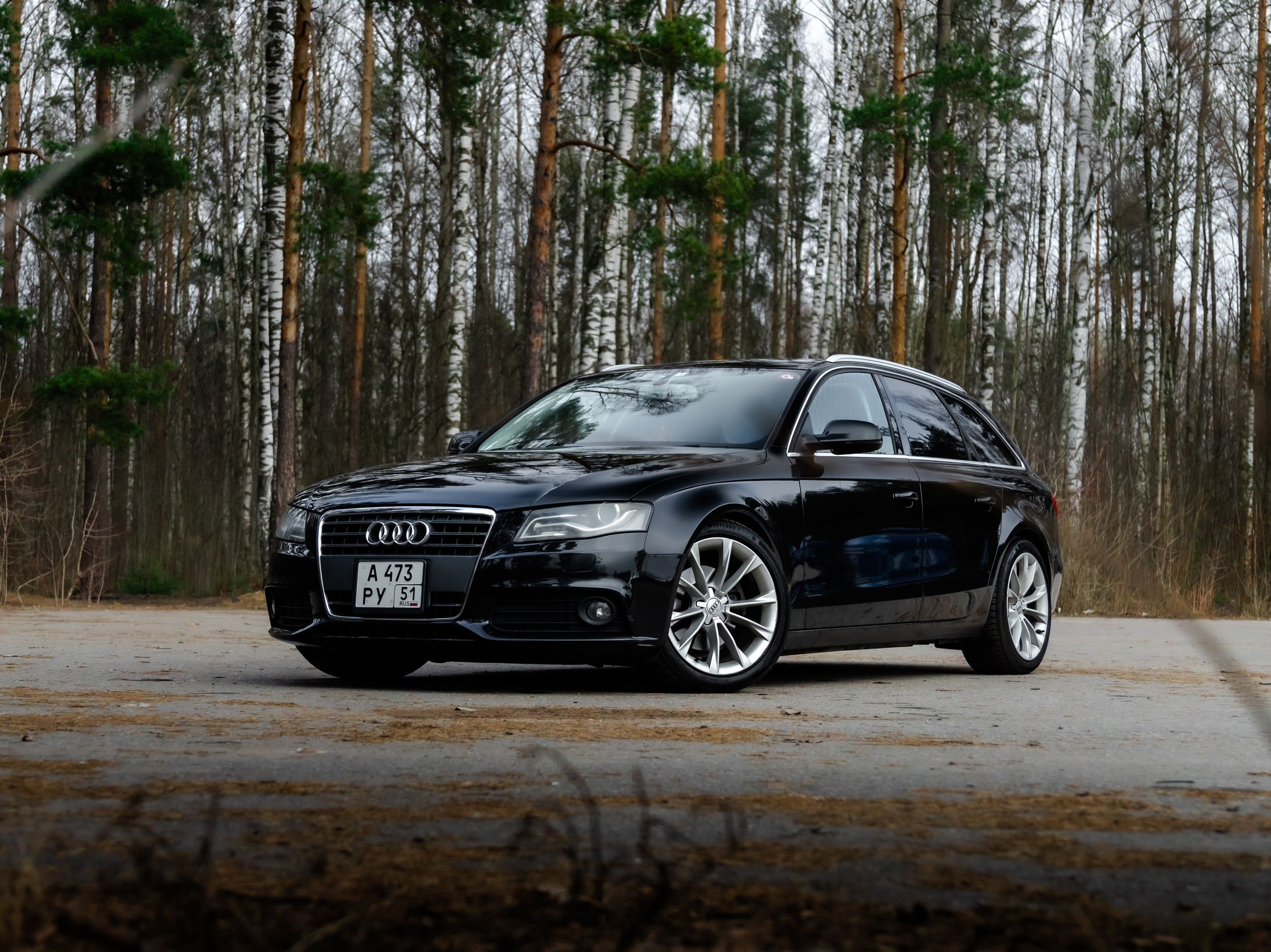 AUDI A4 B8 AVANT. Opasnophoto