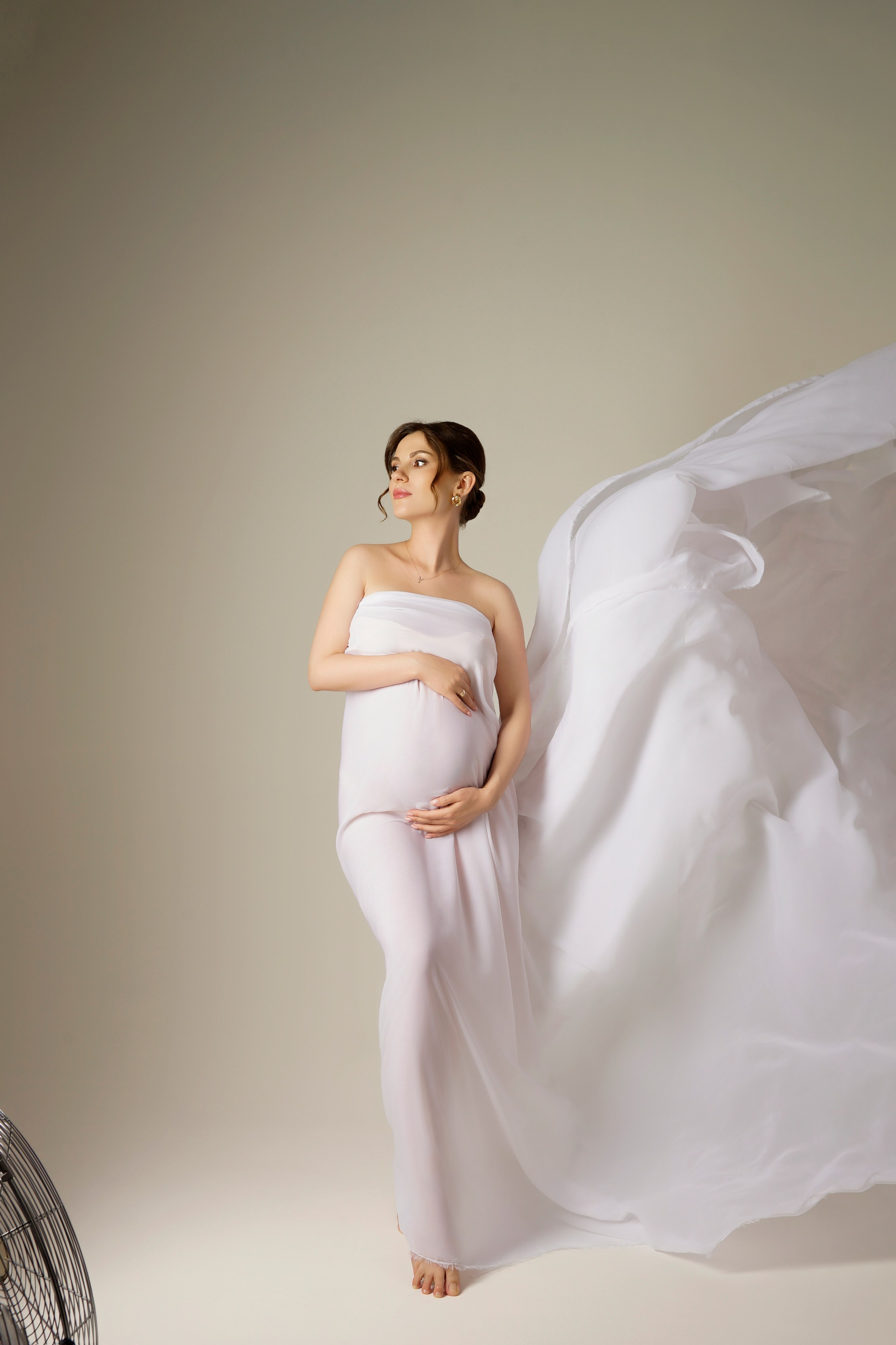 Съёмка беременности в моей фотостудии «НЕБО». Женский фотограф в Химках Алёна Ленёва