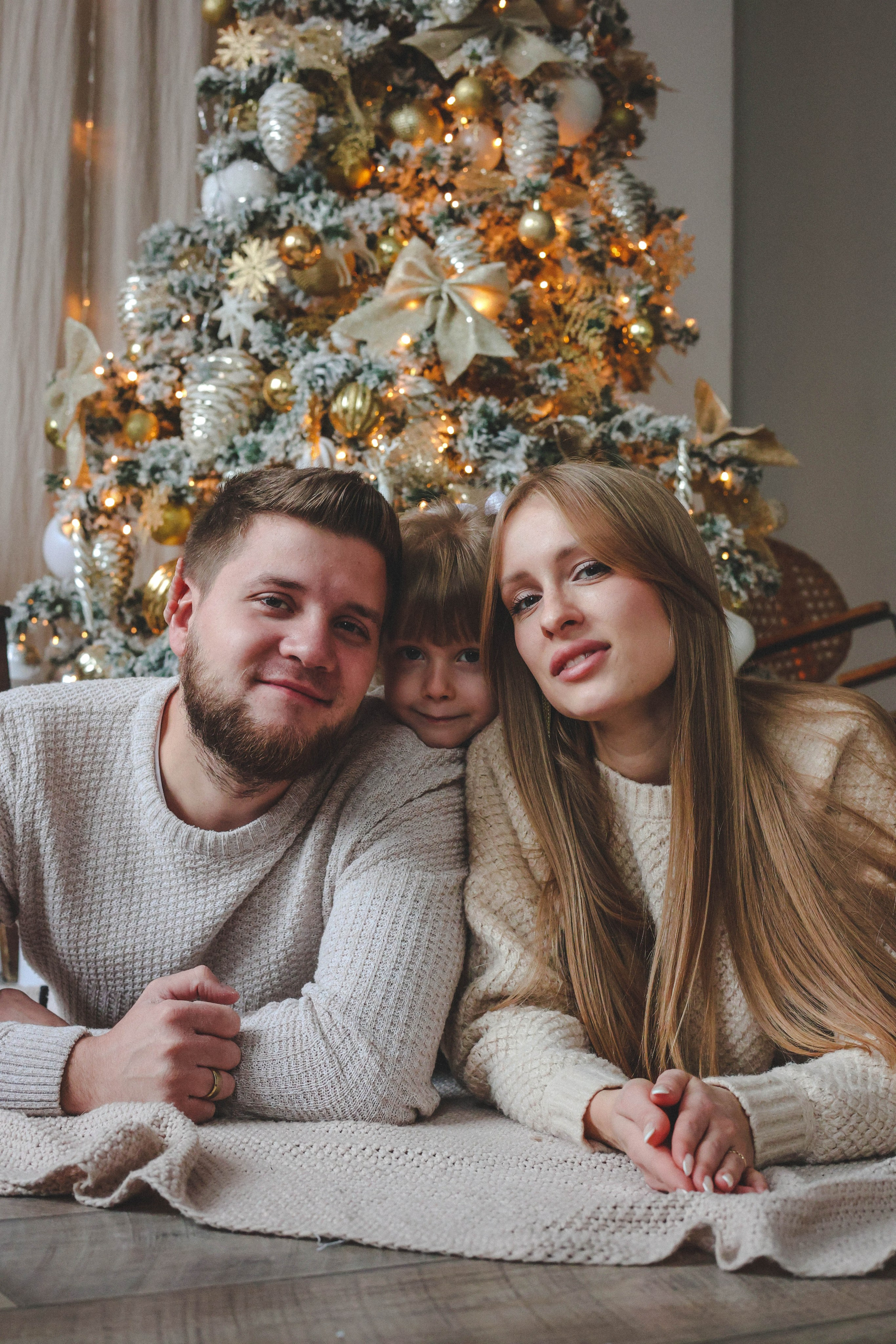 Новогодняя история «Кира и ее семья». Фотограф в Москве Анастасия Калинина