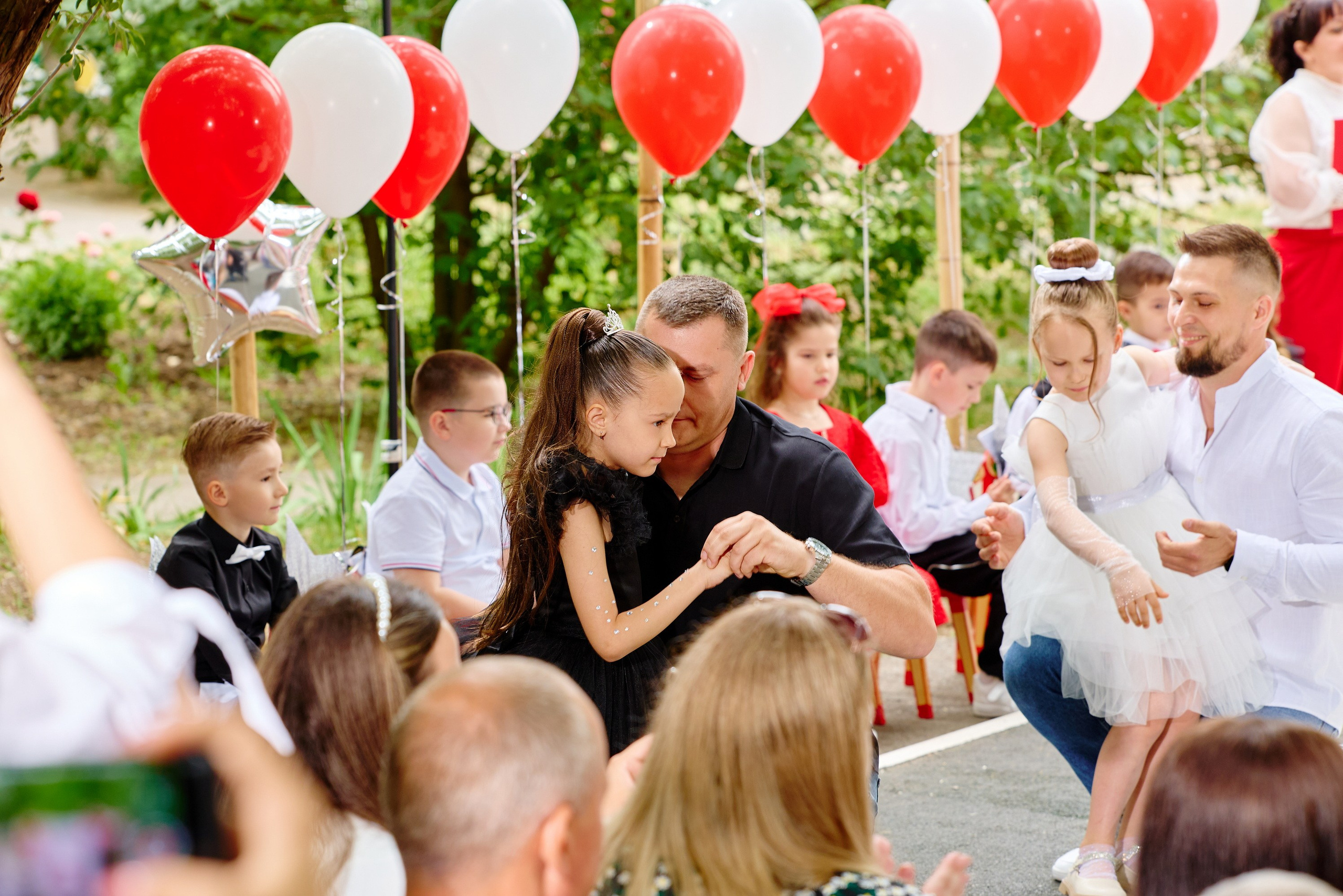 Выпускной 45 сад. Фотограф Выпускные альбомы Таганрог Сергей Коробченко