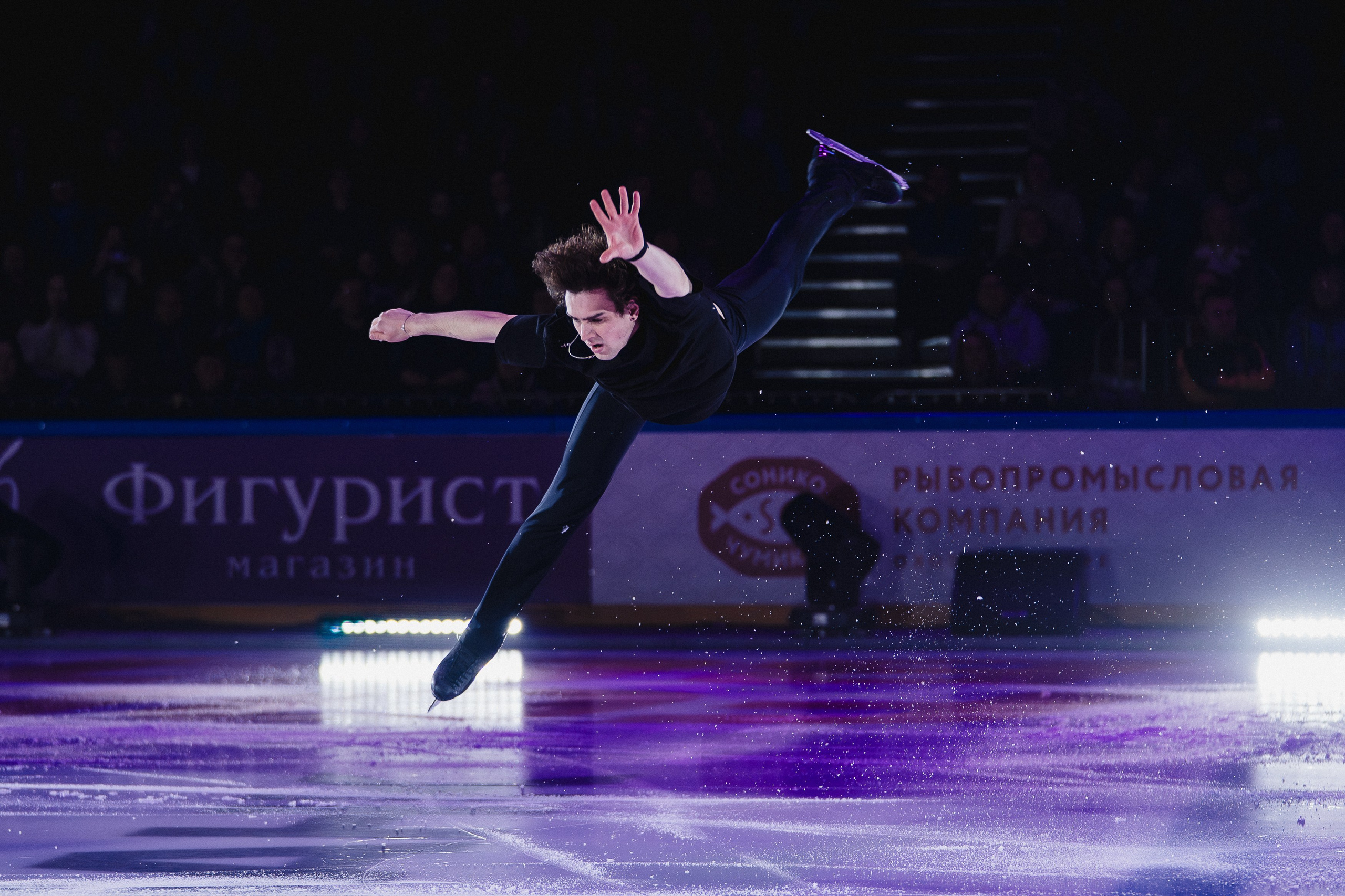 Шоу Этери Тутберидзе в Новосибирске. Воробьева Ксения — Спортивный и танцевальный фотограф Новосибирск