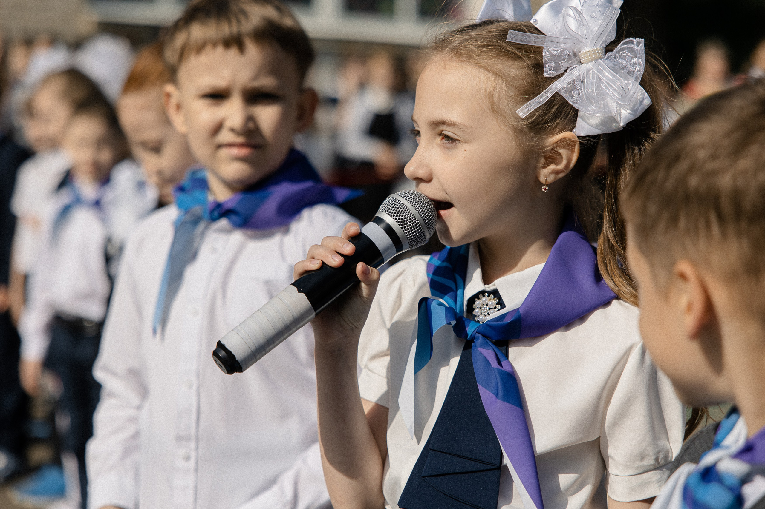 Последний звонок — линейка. Свадебный фотограф Роман Еремеев