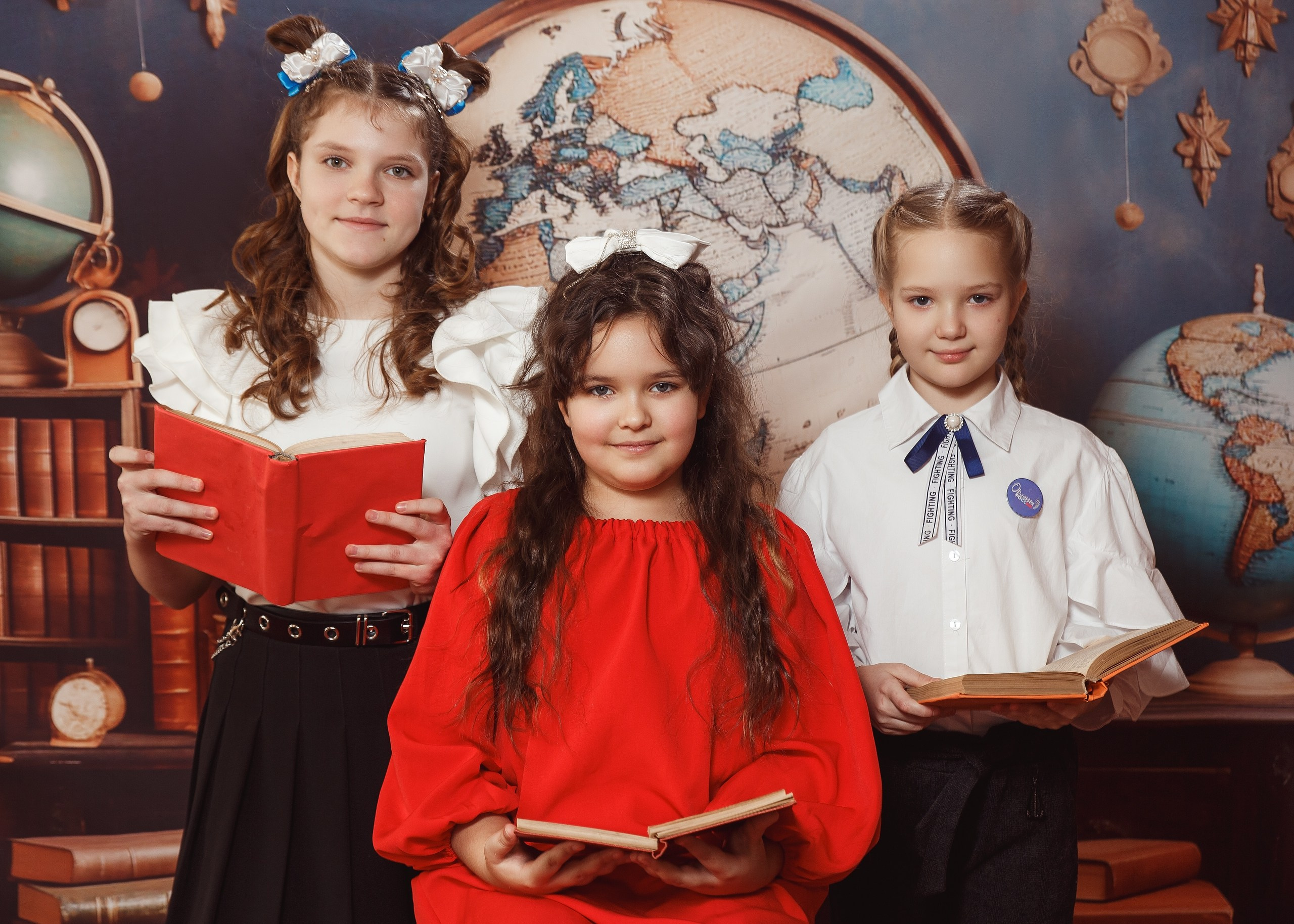 «Кабинет географии». Выпускные альбомы в Донецке и ДНР. Фотограф Донецк и ДНР