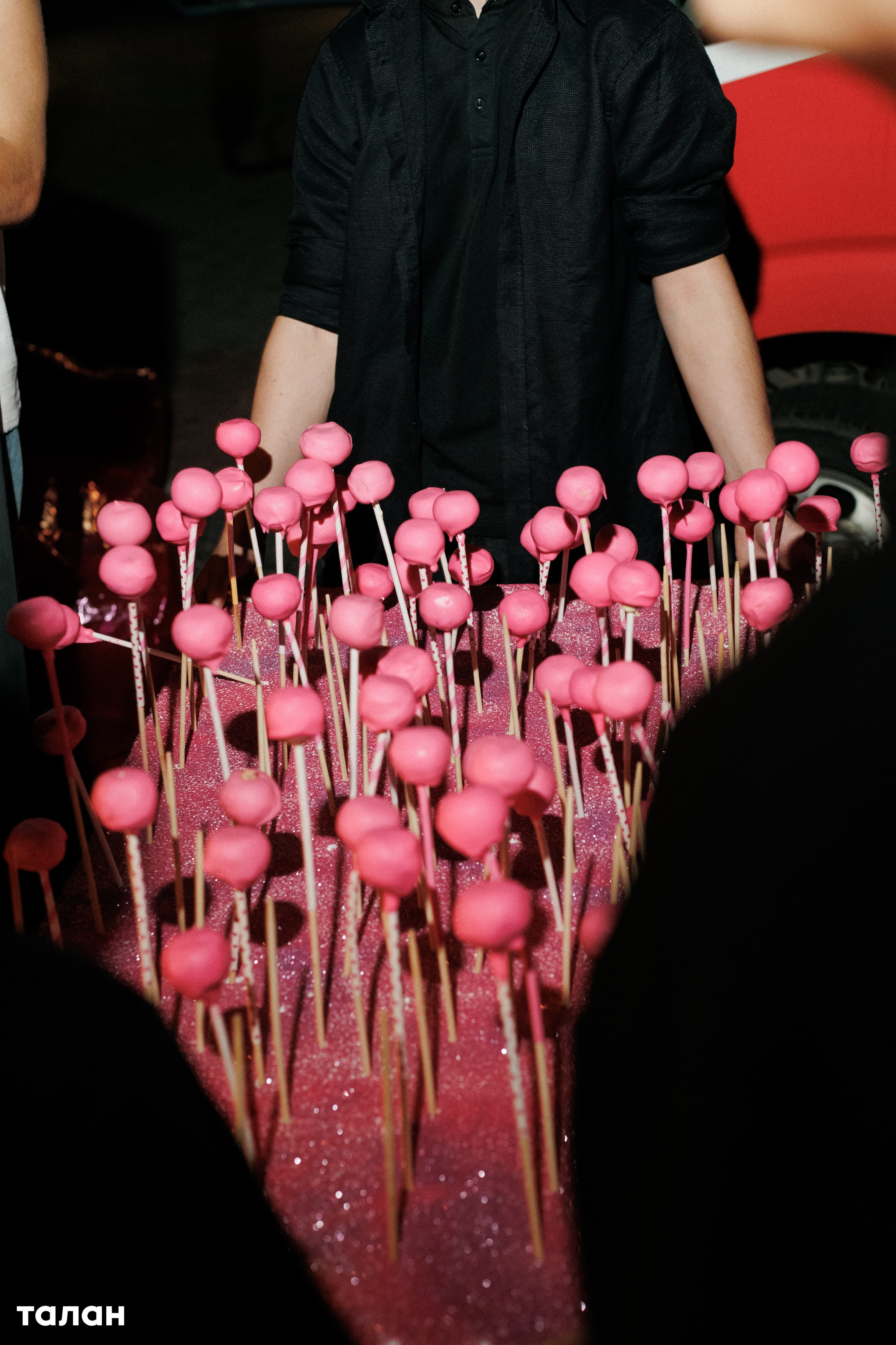 ВИНОТЕКА [бар+магаз] — BIRTHDAY PARTY. СВОИ. ФОТООТЧЕТЫ-СОБЫТИЯ-МЕСТА