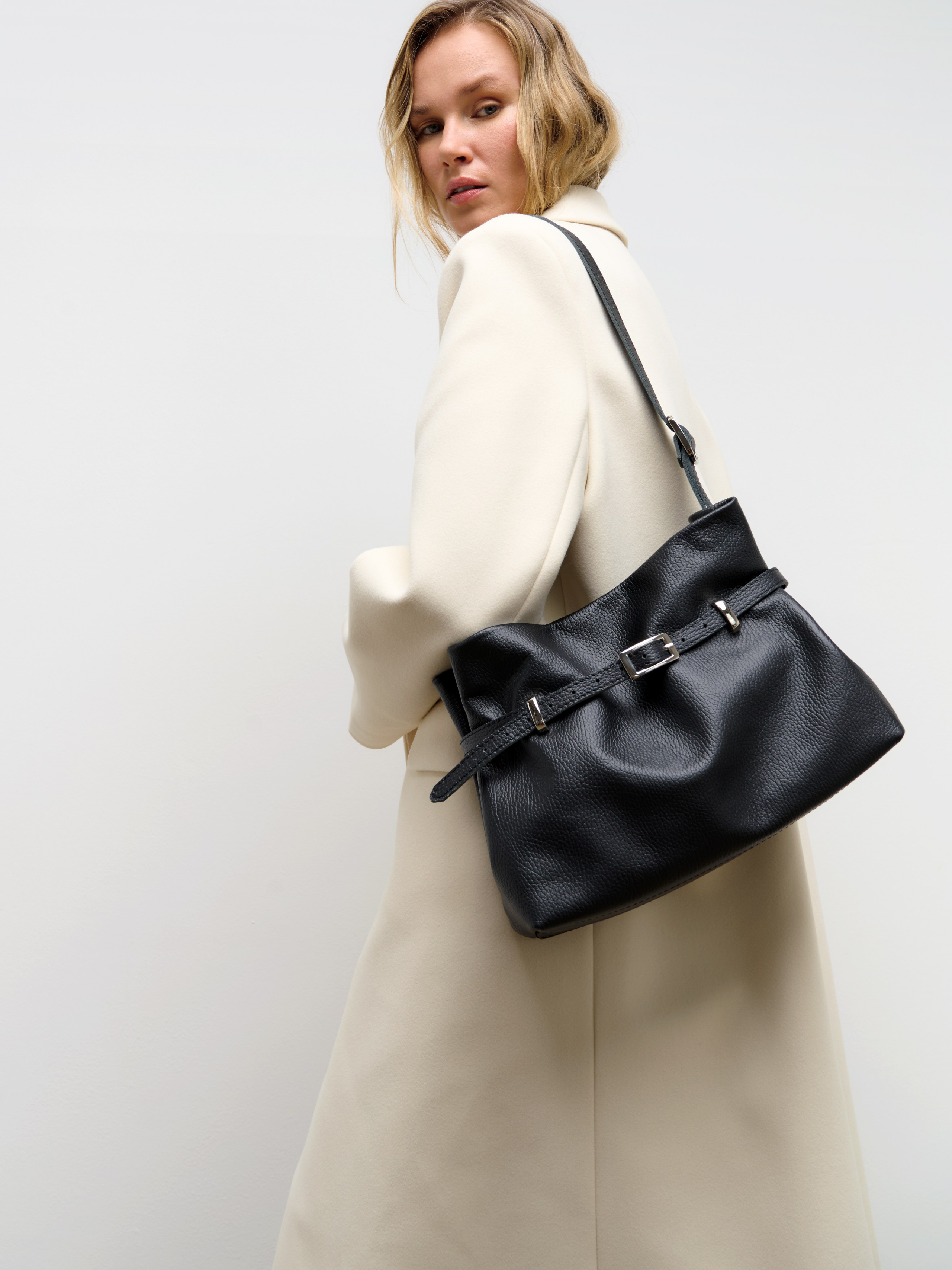 Каталог для бренда SHERWD. Fashion фотограф в Москве Ксения Чупрунова