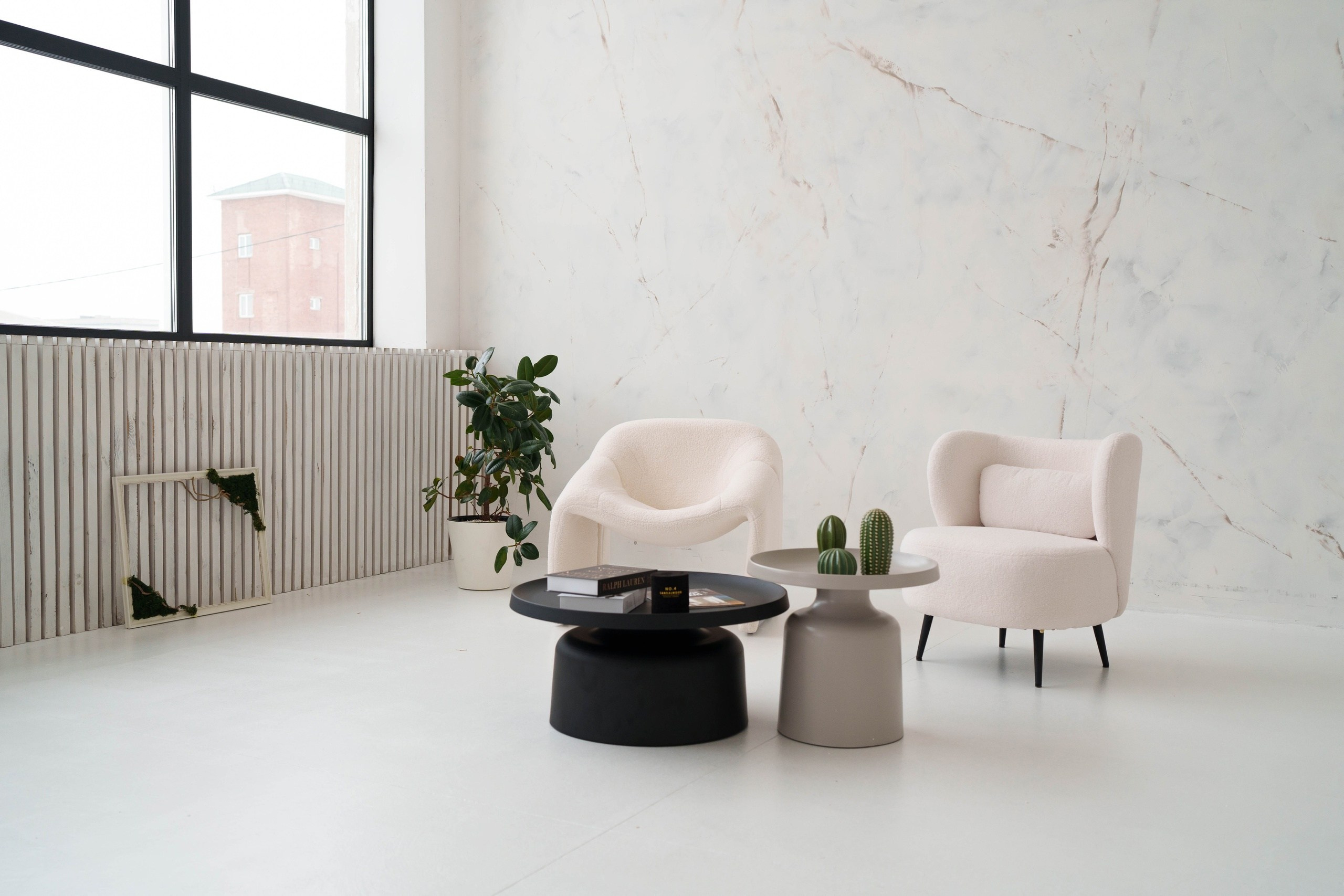 Студия Мун зал Белый, 1700 руб. в час. Классный фотограф Красноярска Васильева Ирина