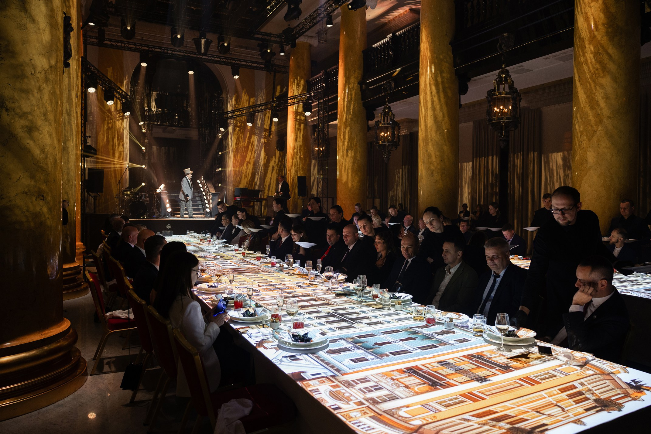 Оформление зала в отеле Вавельберг для ПК Транспортные системы, фотосъемка мероприятий премиум-класса