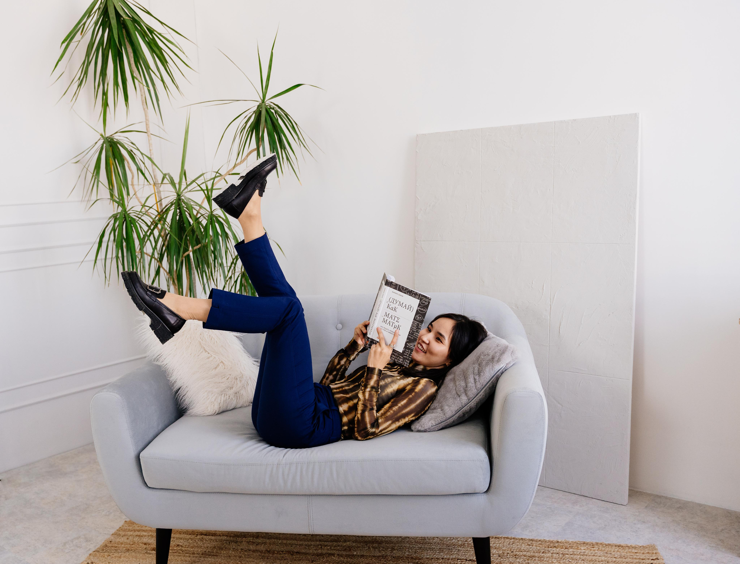 Преподаватель по математике Инабат. Репортажный фотограф в Астане — Диана Калтаева, портретный фотограф