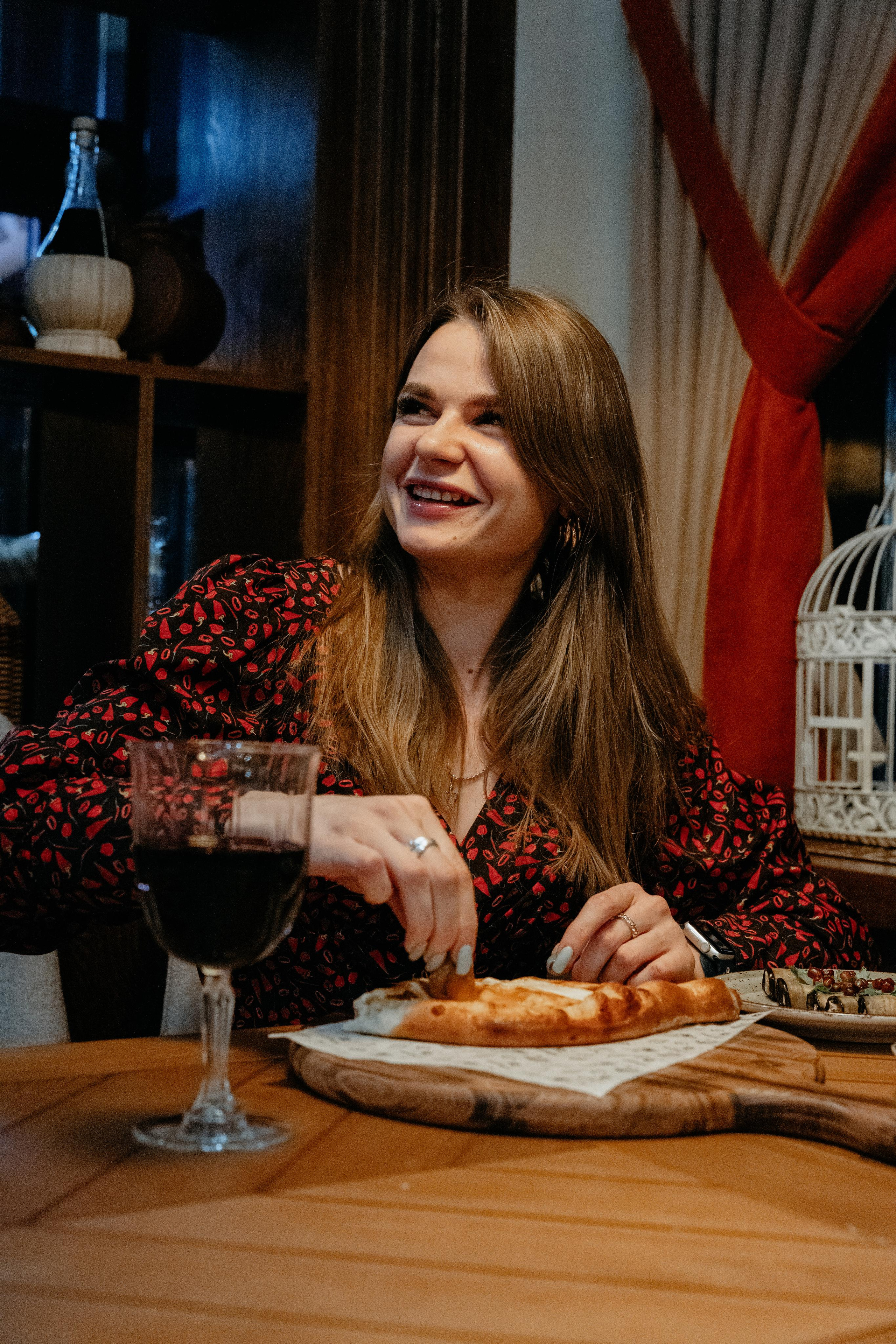 «Хачапури тетушки Марико». Репортажный фотограф в Астане — Диана Калтаева, портретный фотограф