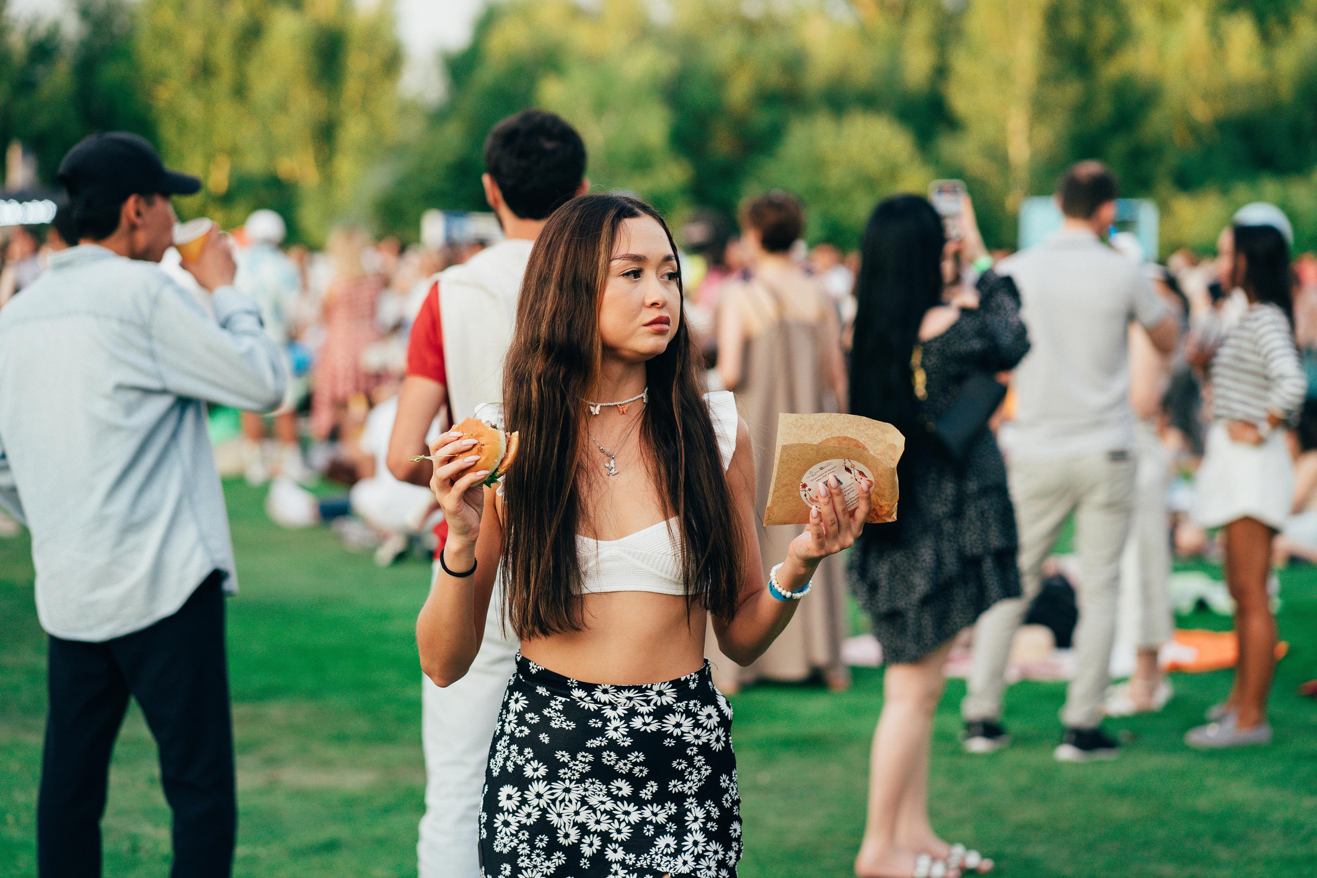 Фестиваль Esquire Picnic 2022 Astana. Репортажный фотограф в Астане — Диана Калтаева, портретный фотограф
