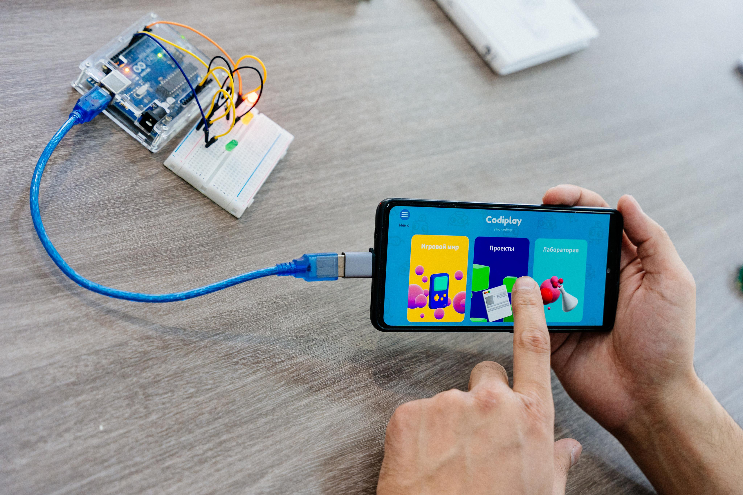 Стартапы в IT. Репортажный фотограф в Астане — Диана Калтаева, портретный фотограф