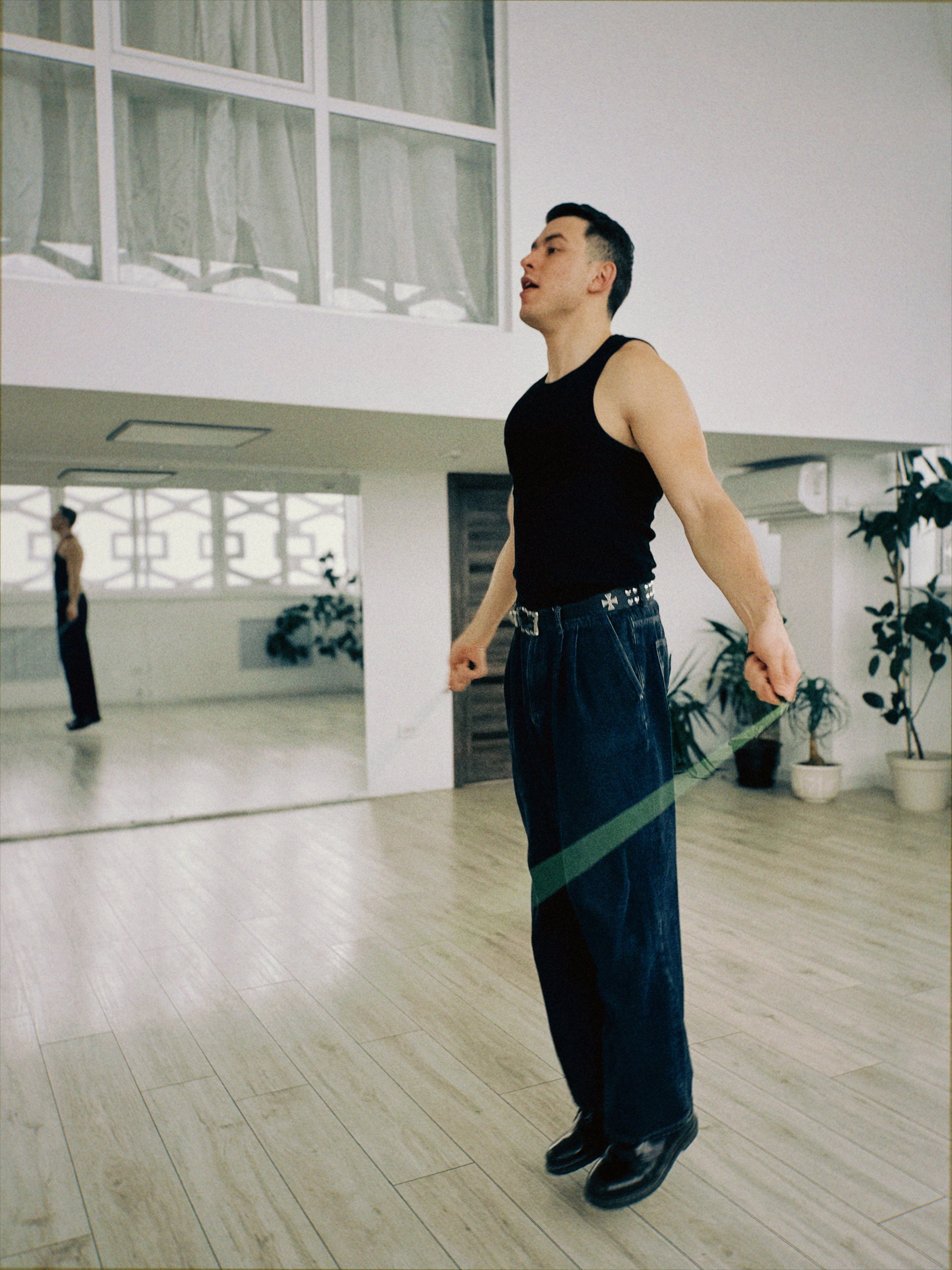 «Танцор диско». Чувственный мобильный фотограф в Казани и Сочи Дьяченко Дарья