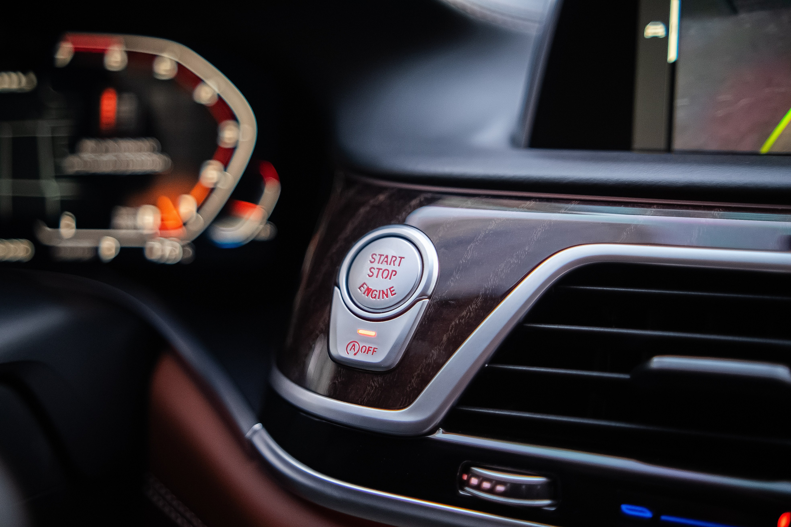 BMW 760Li. Фотограф в Новосибирске Владислав Унтерберг