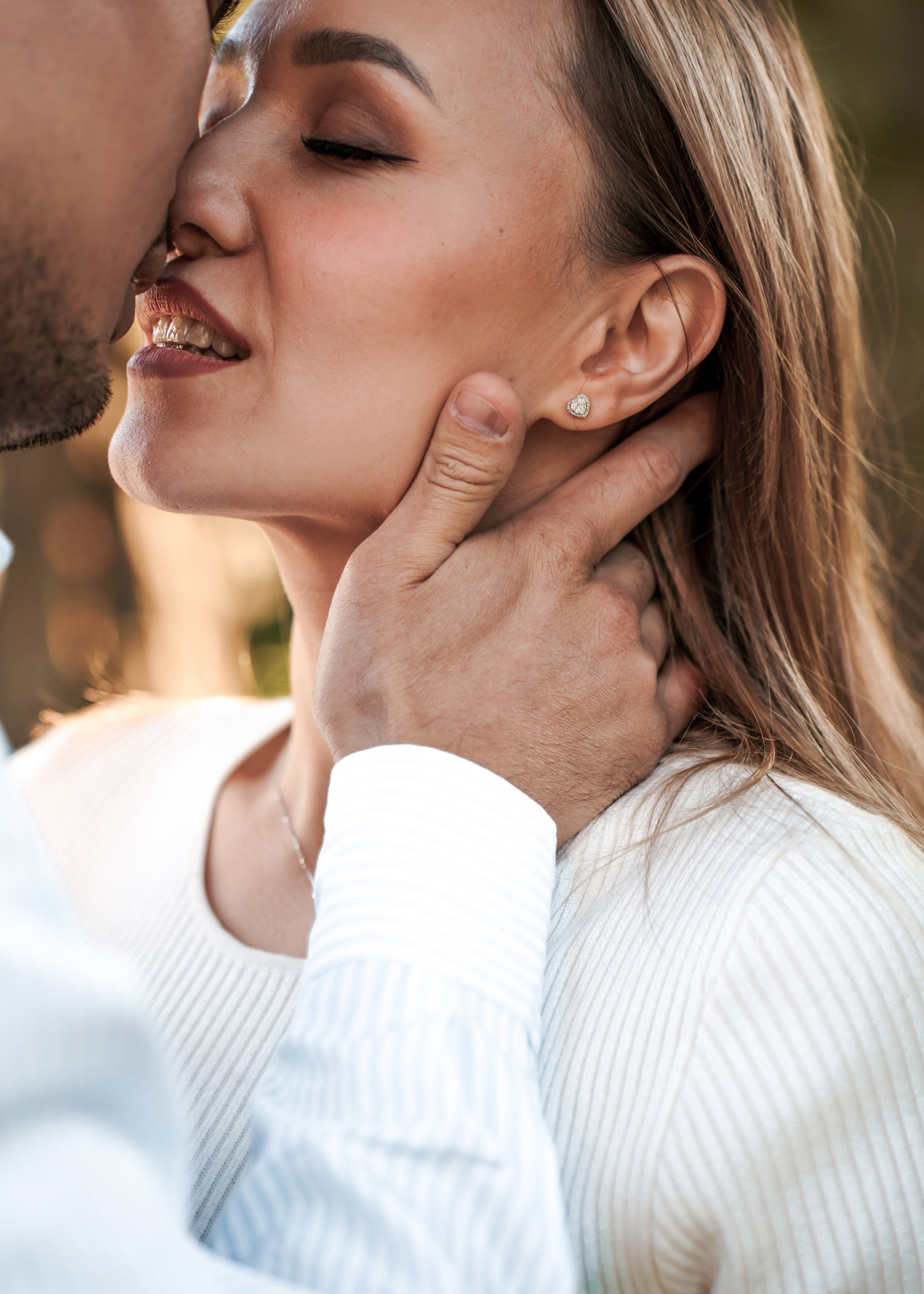 Лав стори фотосессия у моря и в горах в Сочи, Адлере и Красной Поляне. Алина Бернд — свадебный и индивидуальный фотограф в Сочи и Адлере