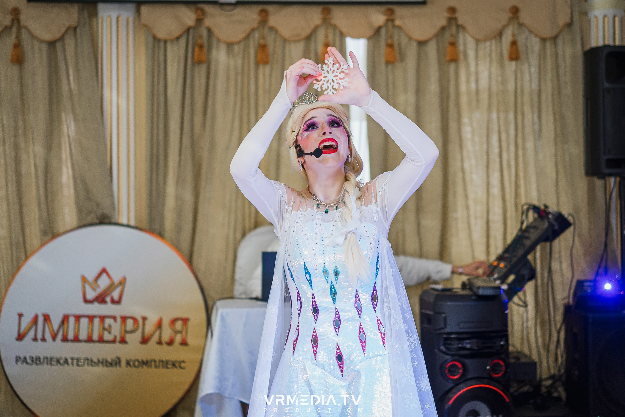 ХОЛОДНОЕ СЕРДЦЕ в ресторане «Империя»